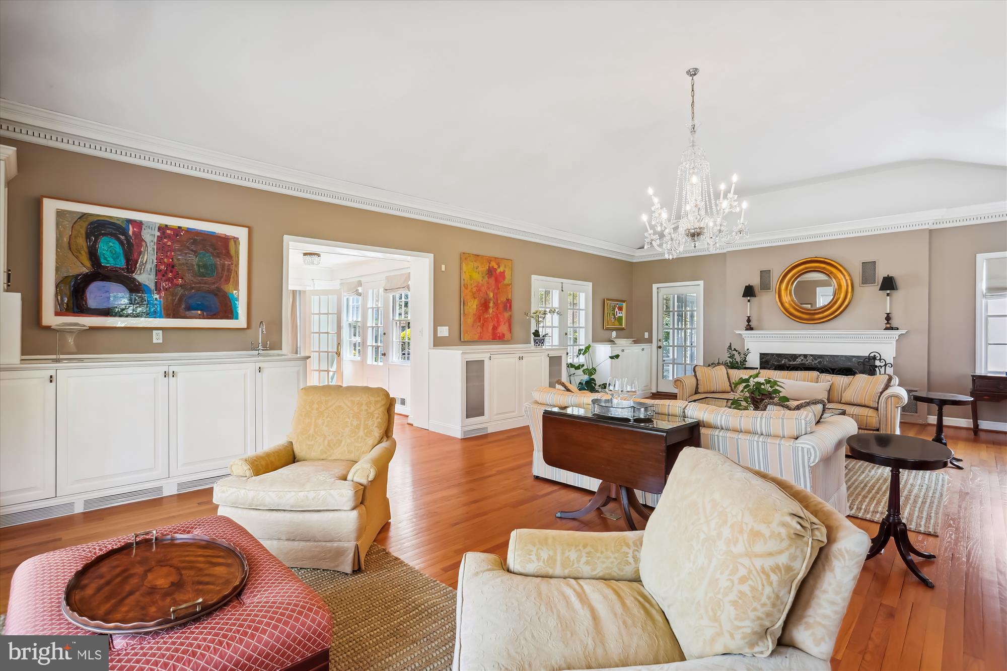 WOODSIDE FOREST - Residential