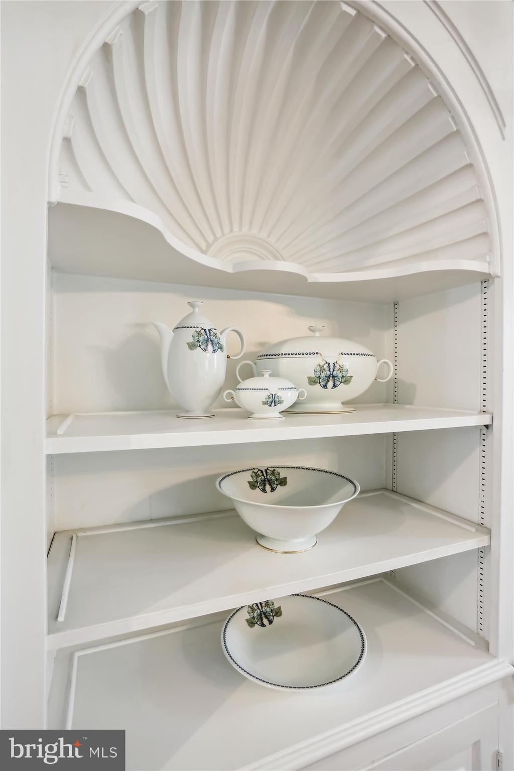 WOODSIDE FOREST - Residential