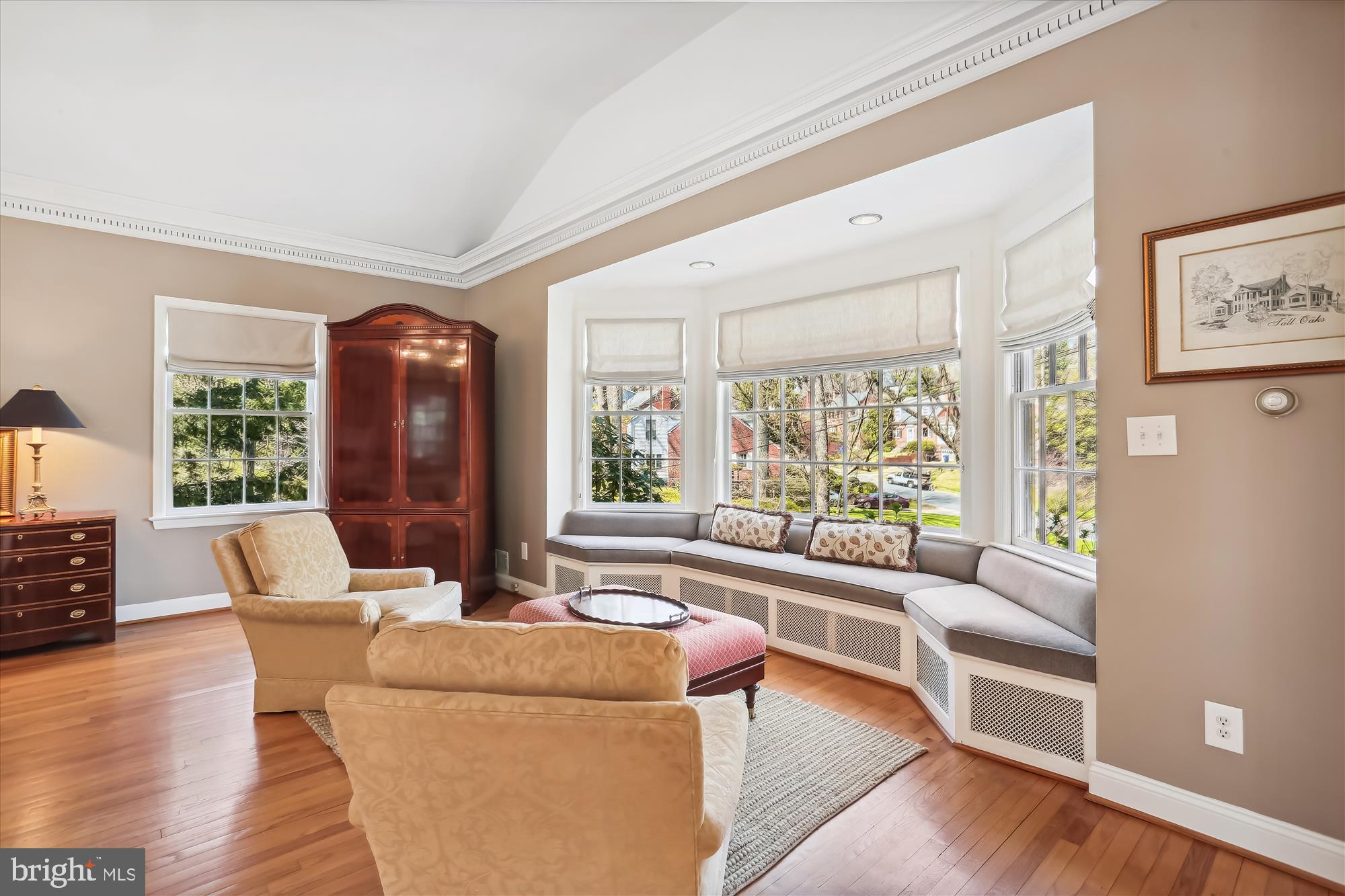 WOODSIDE FOREST - Residential