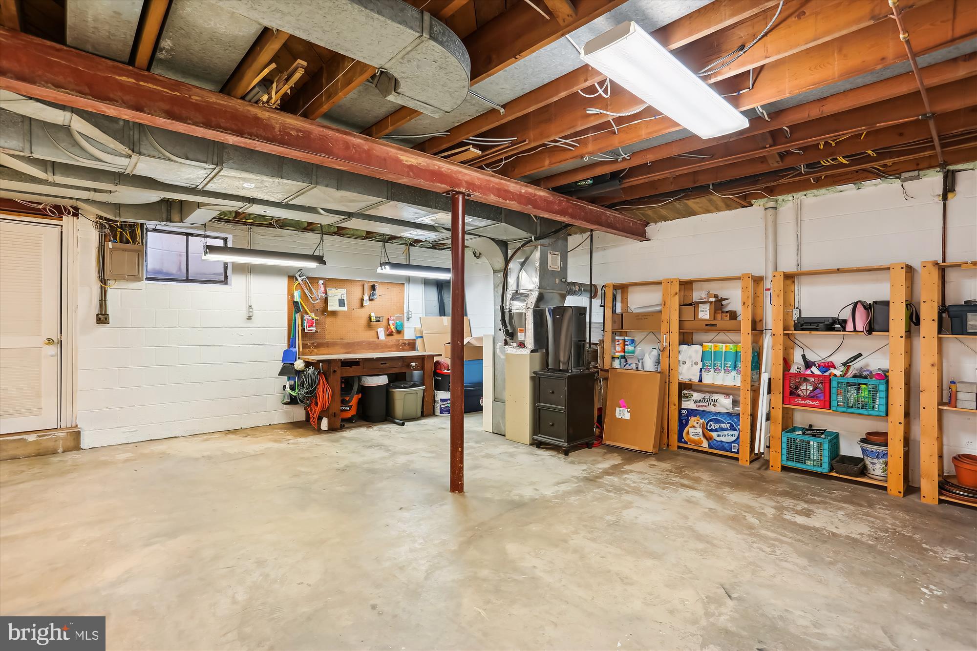 WOODSIDE FOREST - Residential