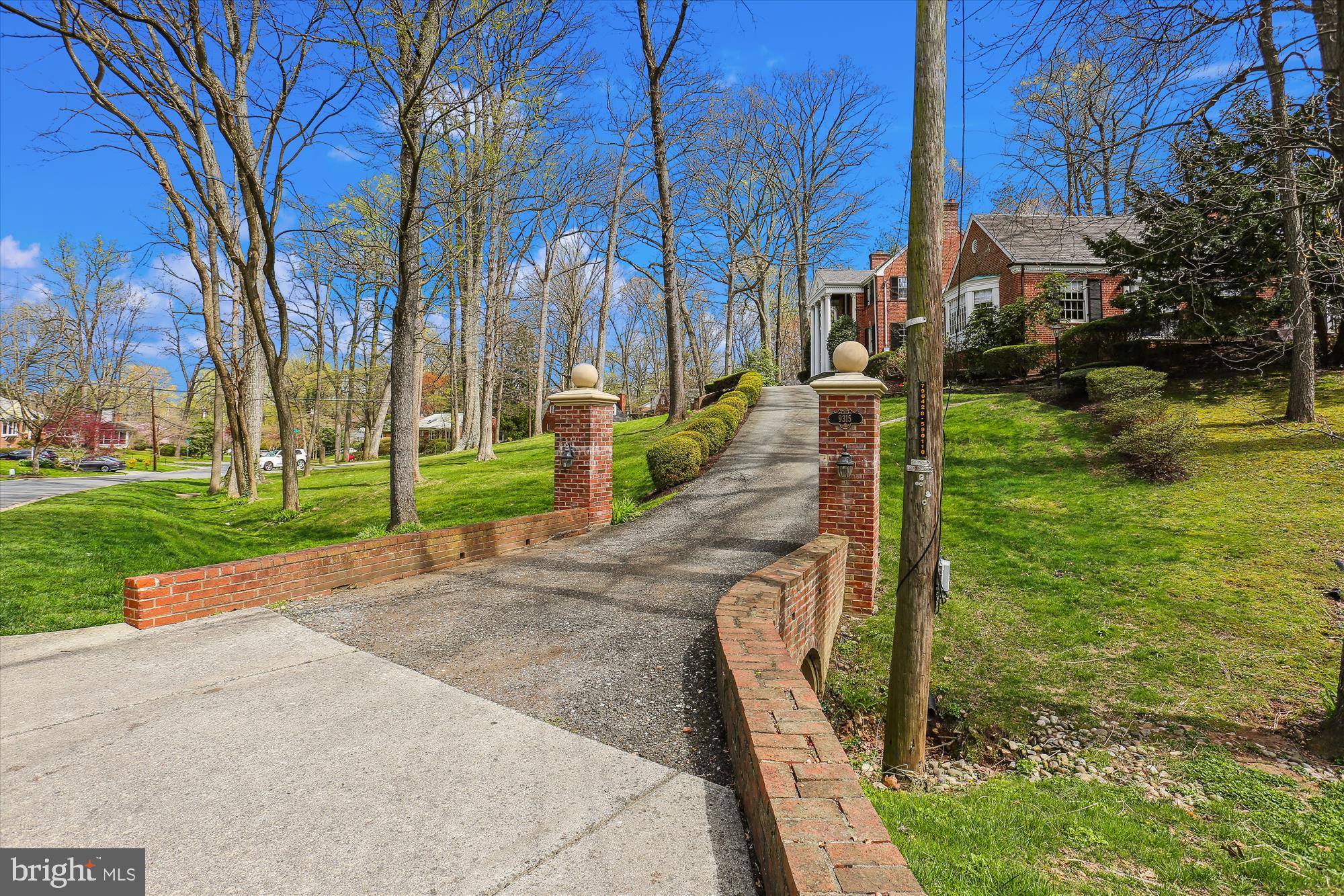 WOODSIDE FOREST - Residential