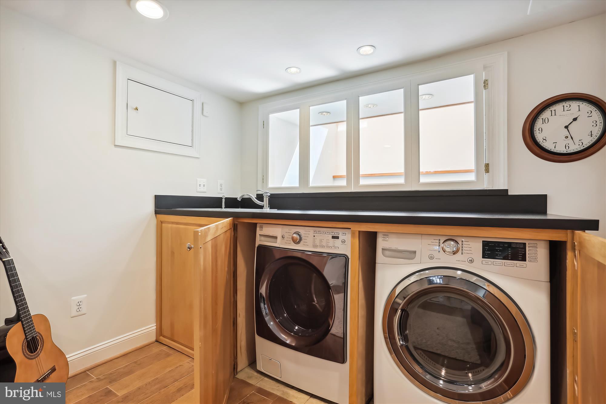 WOODSIDE FOREST - Residential