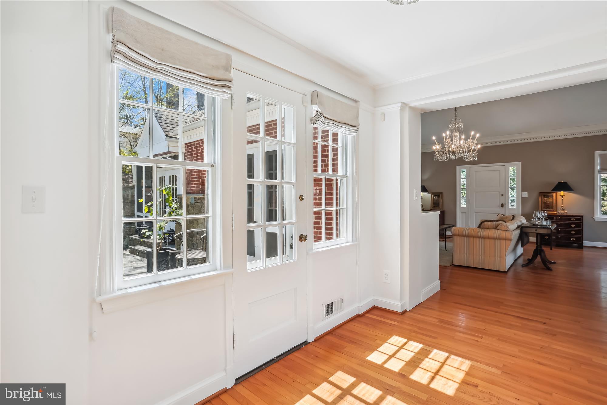 WOODSIDE FOREST - Residential