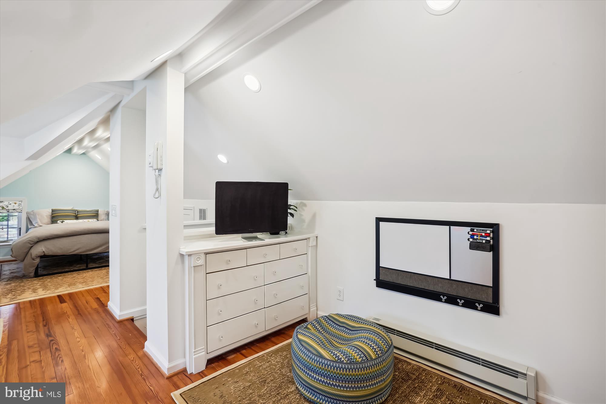 WOODSIDE FOREST - Residential