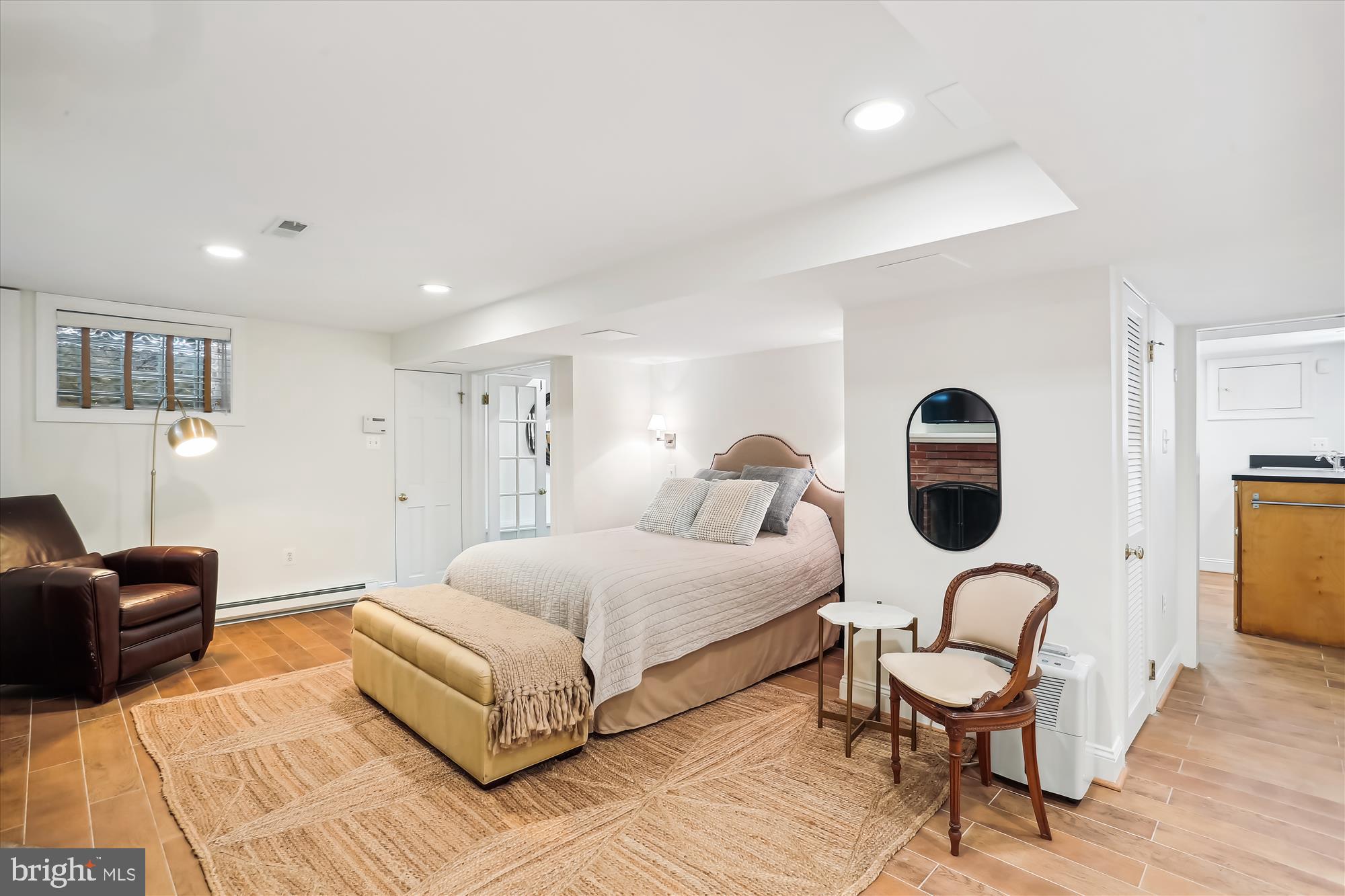 WOODSIDE FOREST - Residential