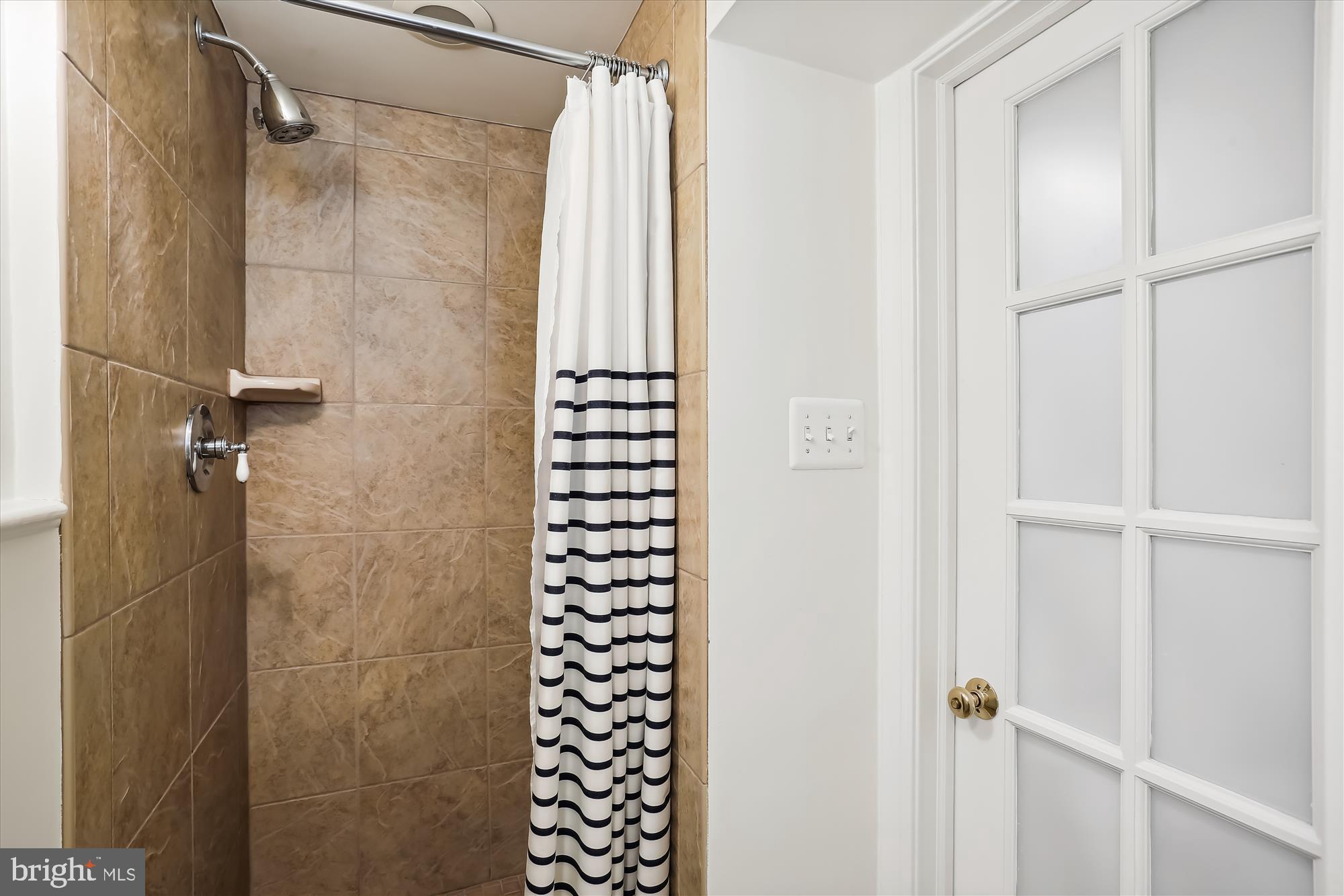 WOODSIDE FOREST - Residential