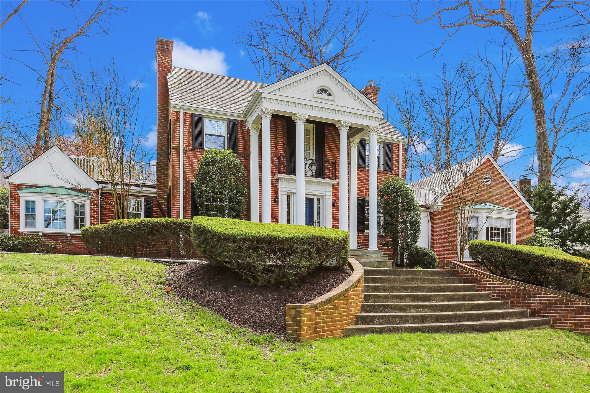 WOODSIDE FOREST - Residential