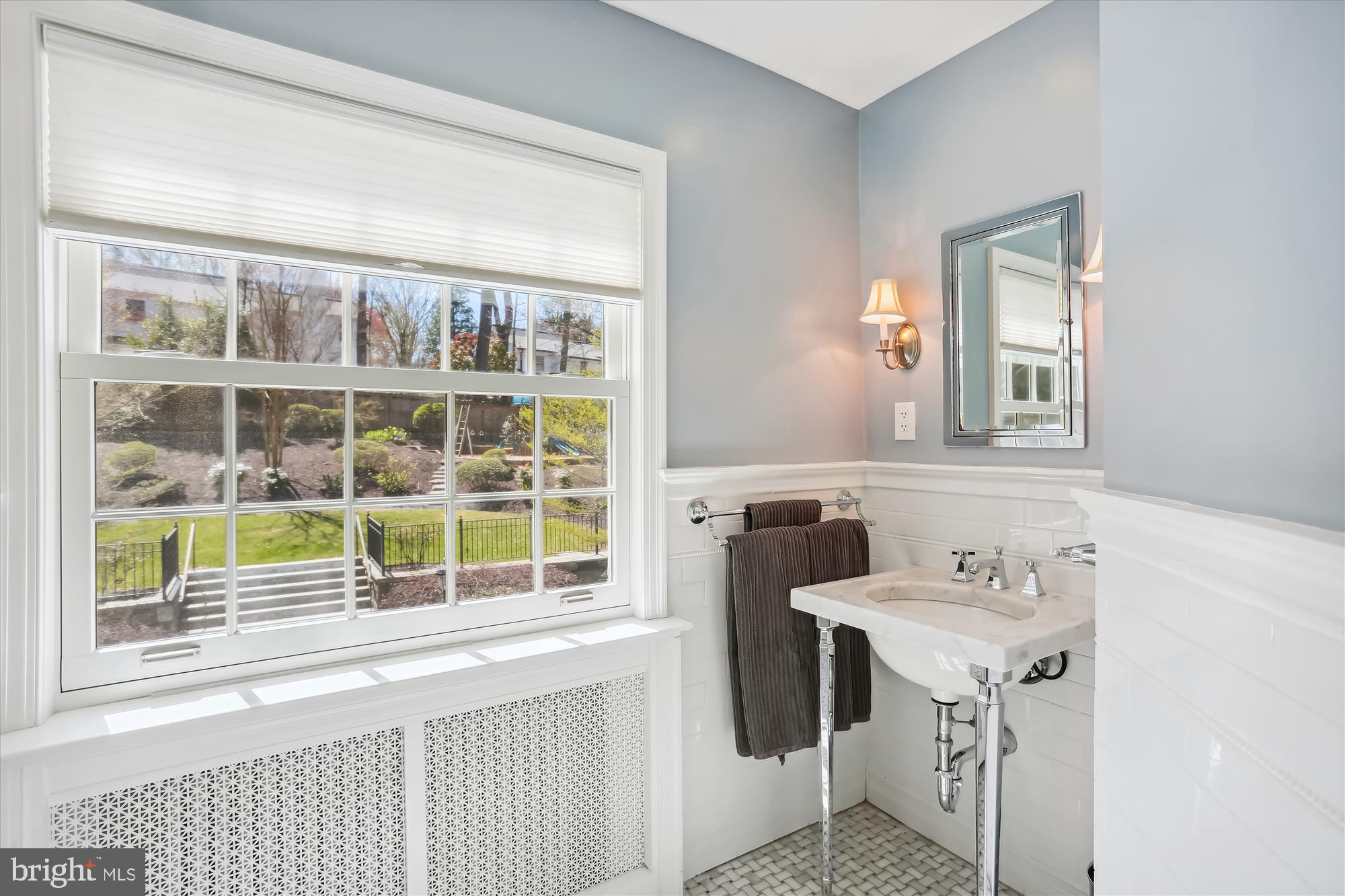 WOODSIDE FOREST - Residential