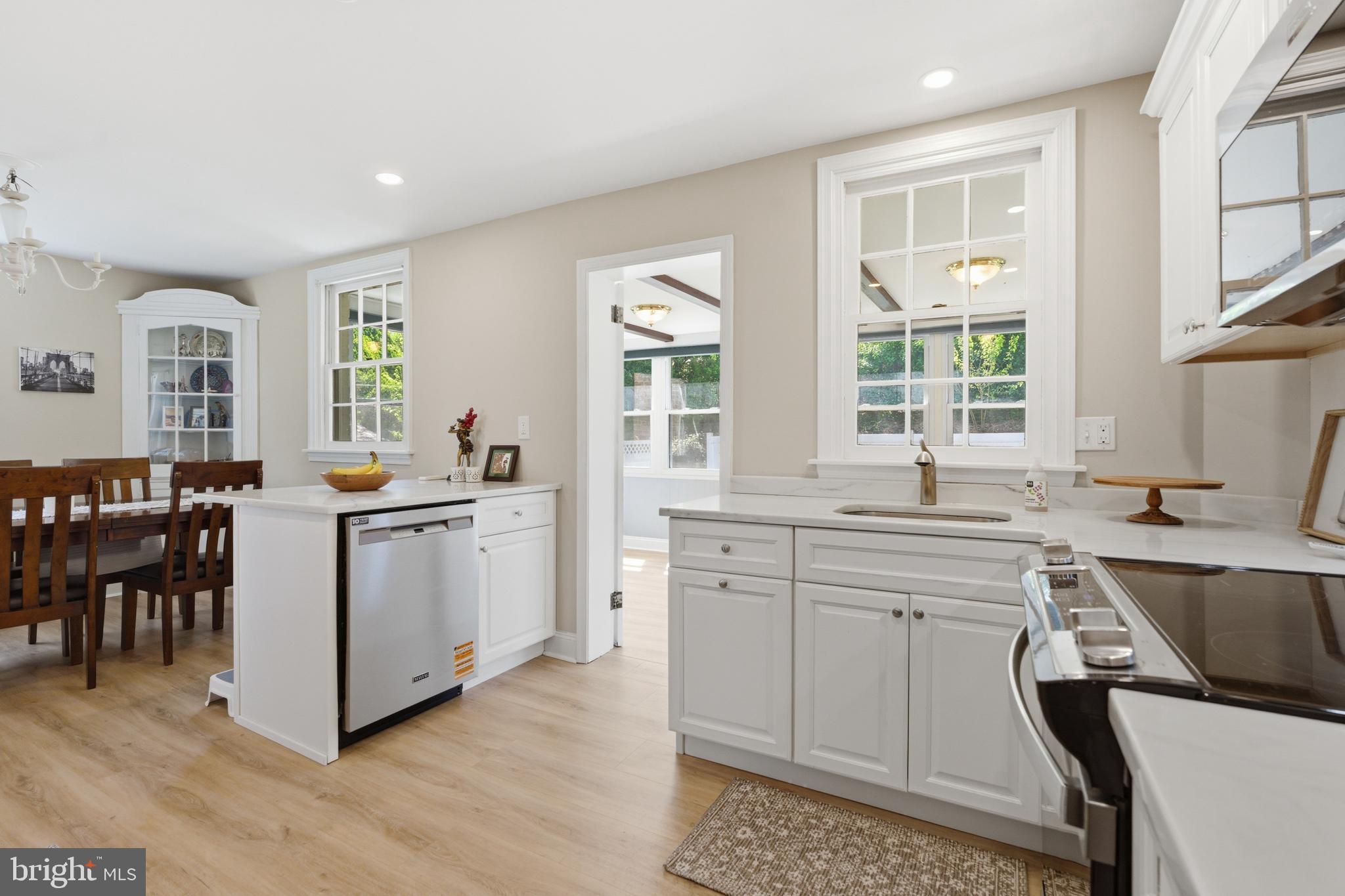 CHATHAM VIL - Residential