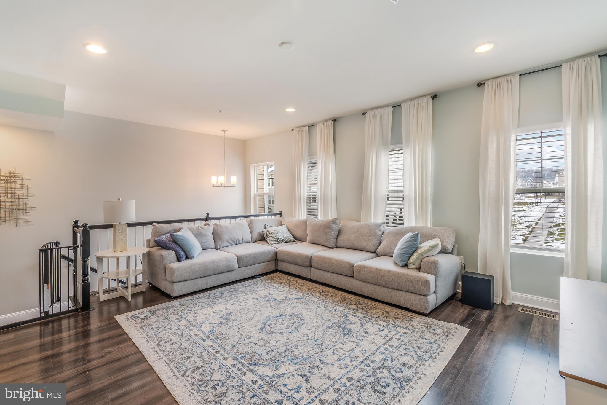 TANYARD COVE NORTH - Residential