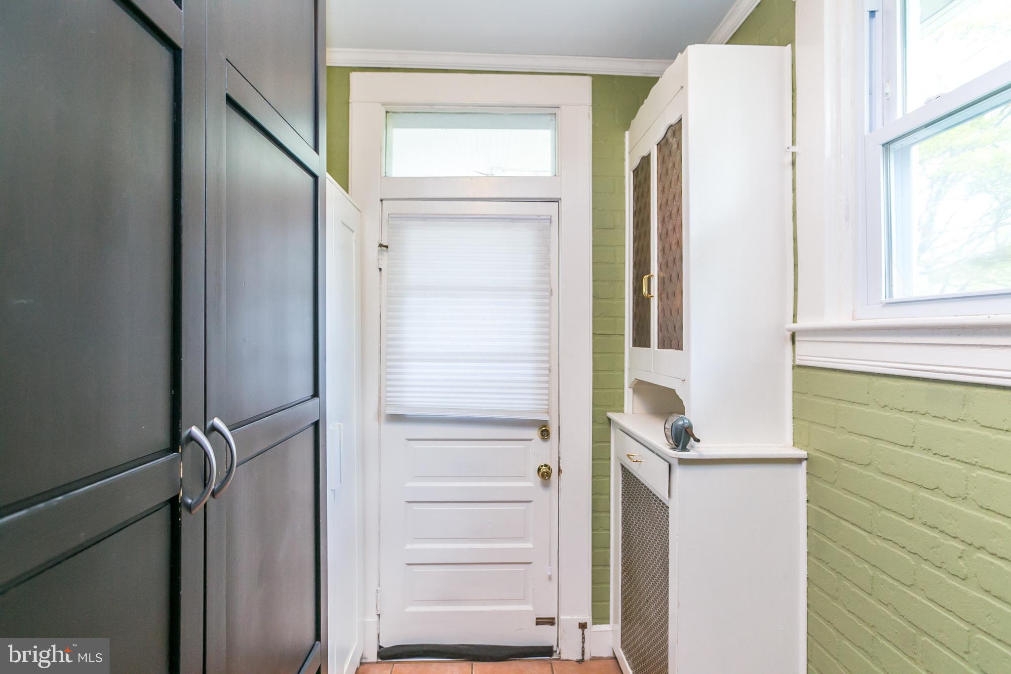 HAMILTON HILLS - Residential