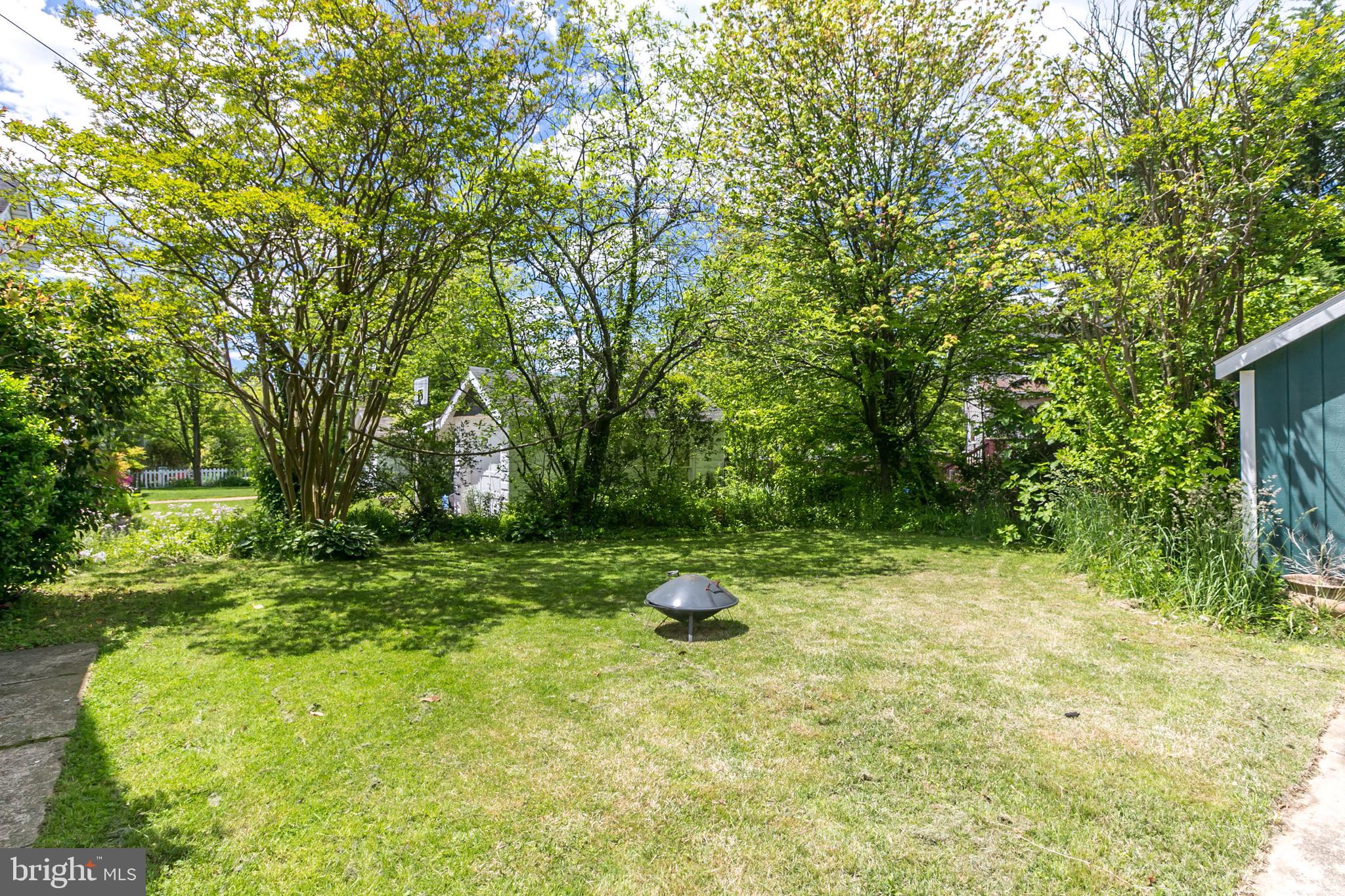 HAMILTON HILLS - Residential