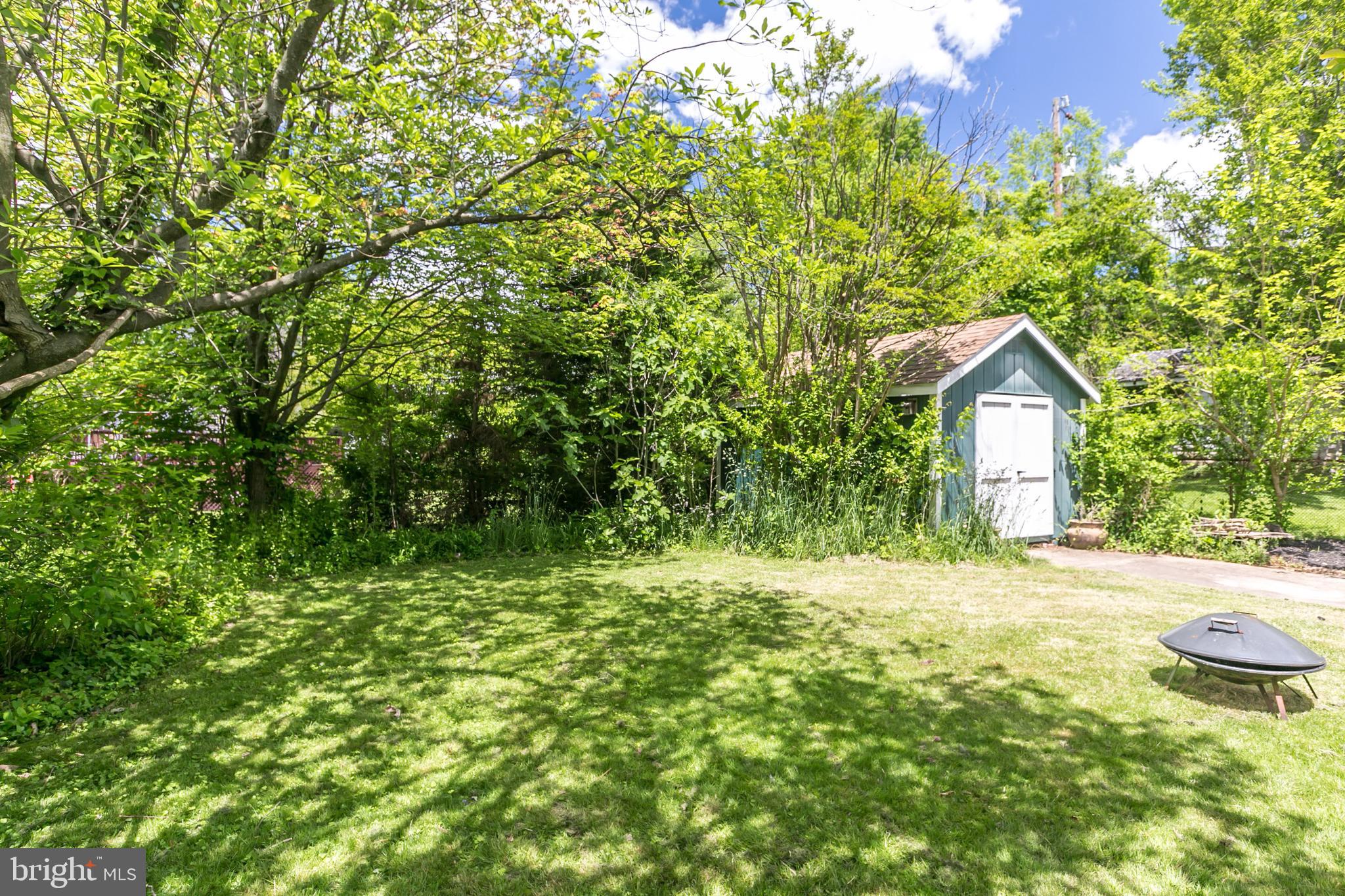 HAMILTON HILLS - Residential