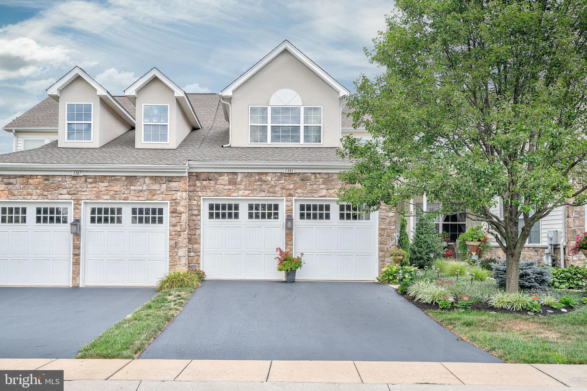 1381 Fieldbrook Circle Unit 9, York, PA 17403