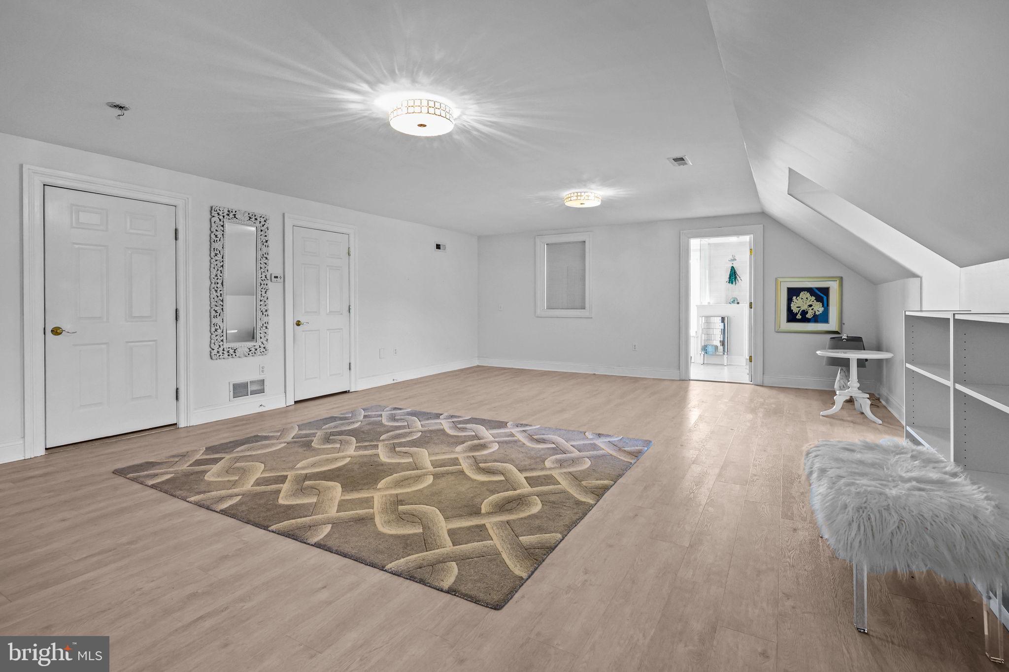 NON APPLICABLE - Residential