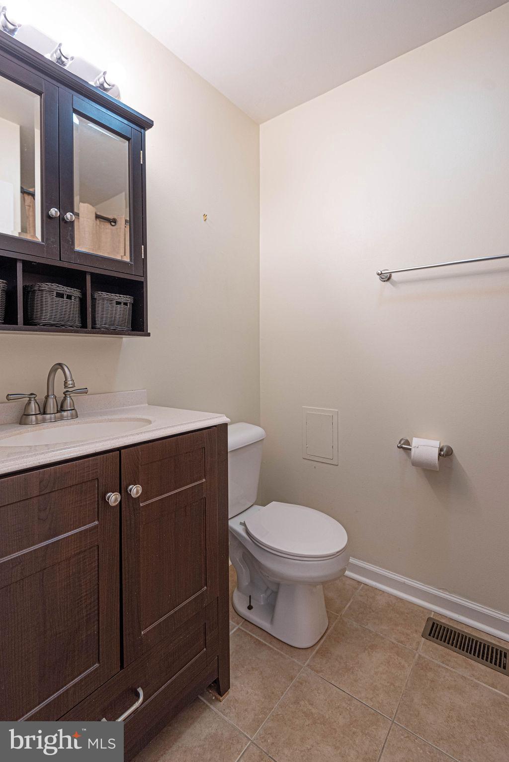 OCEAN PINES - TANGLEWOOD - Residential