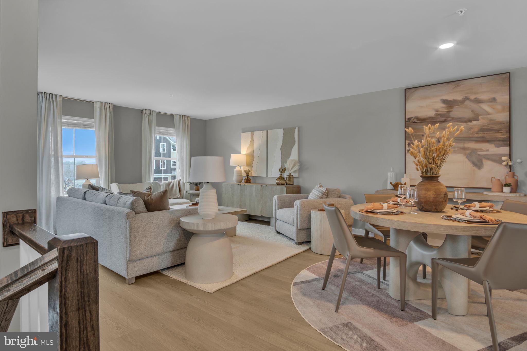 28 MORGAN CIRCLE 001