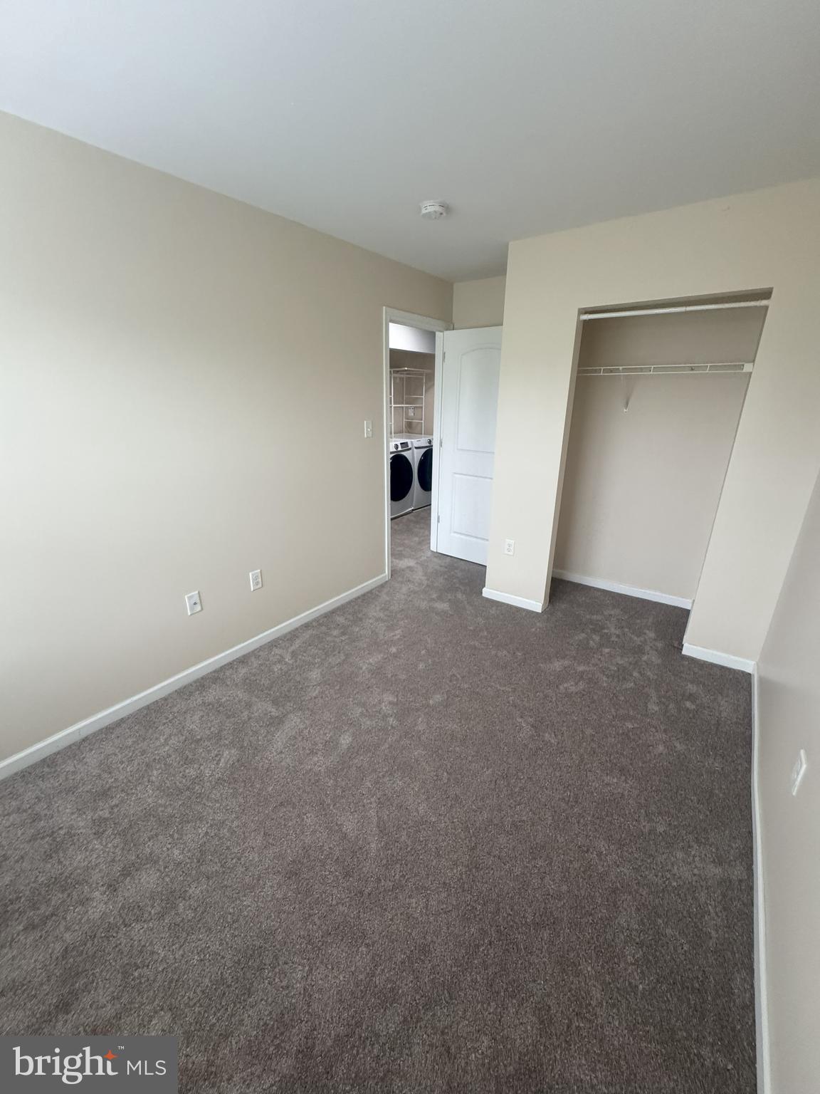 HANOVER SQUARE - Residential Lease