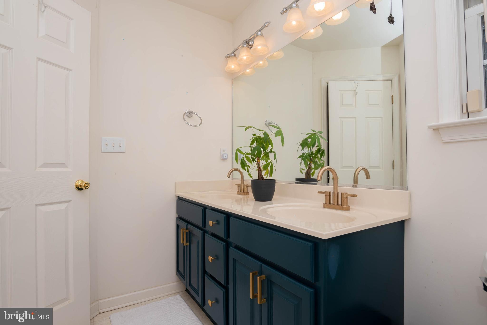 BECKFORD MANOR - Residential