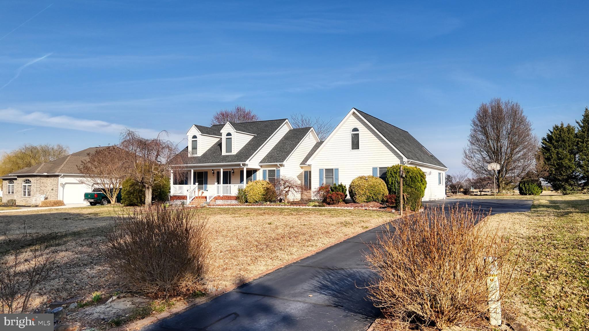 WATERSIDE - Residential