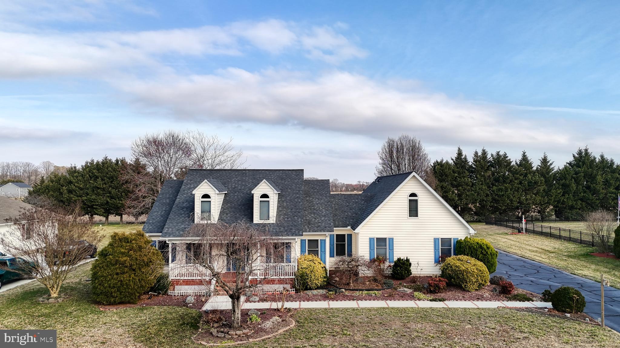 WATERSIDE - Residential