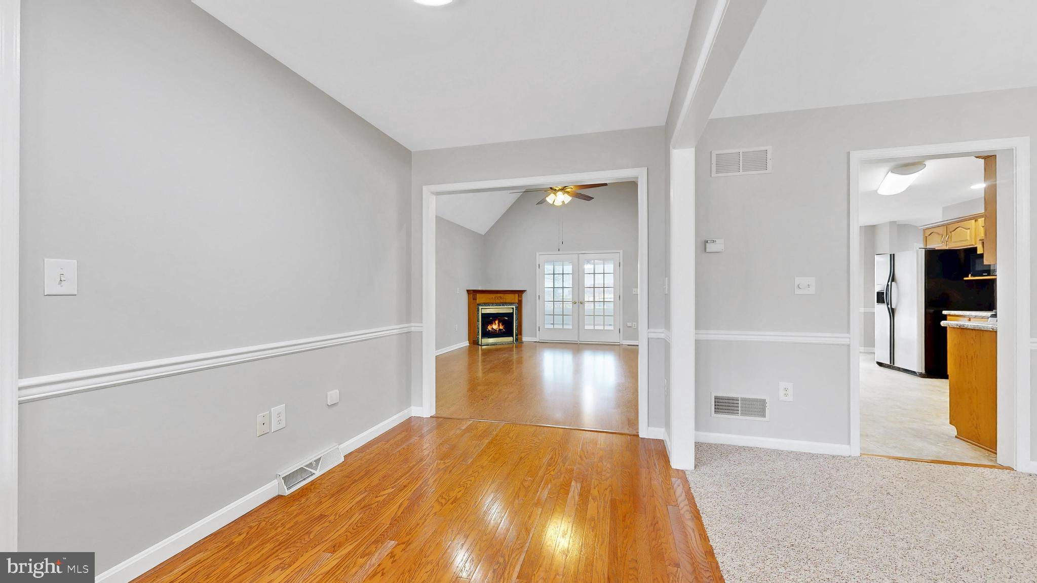 WATERSIDE - Residential