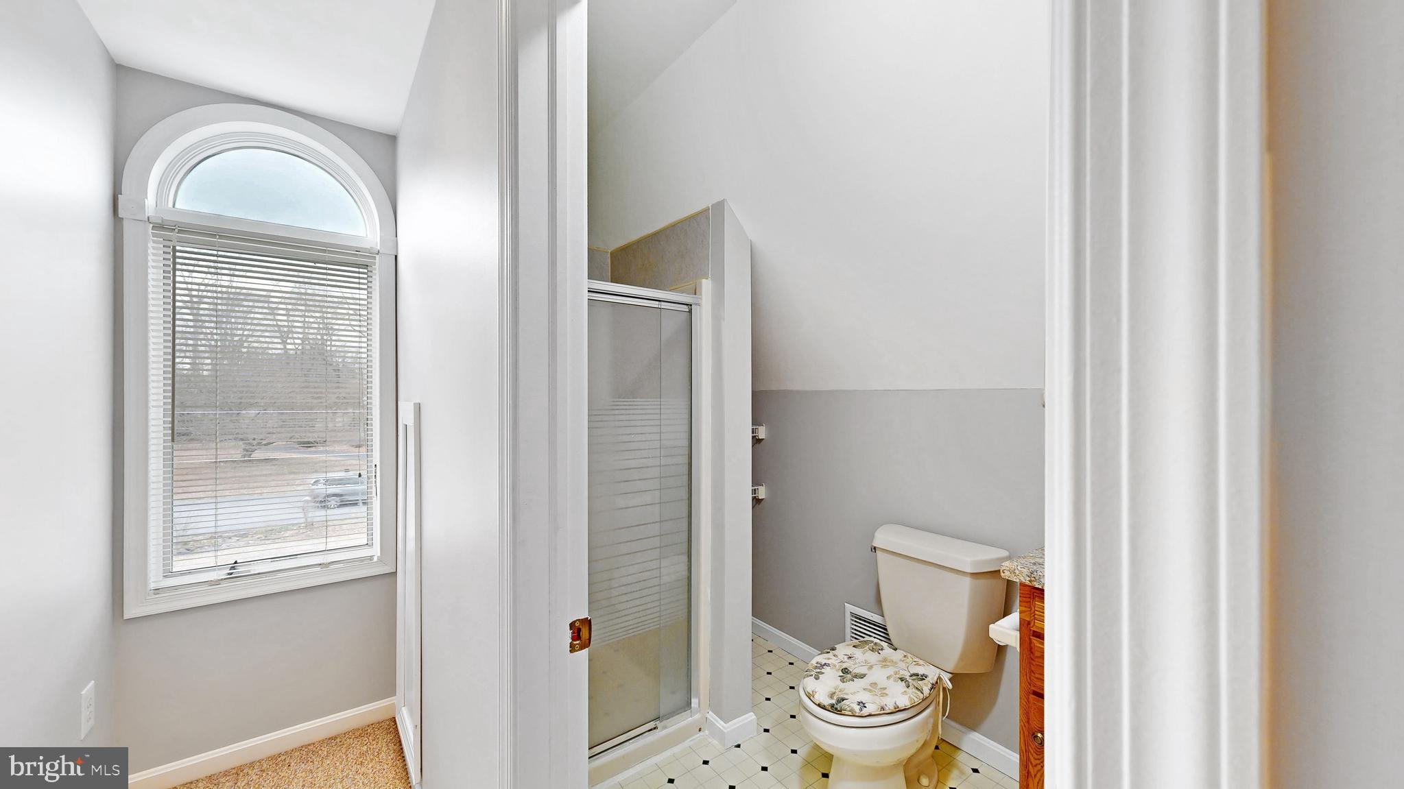 WATERSIDE - Residential