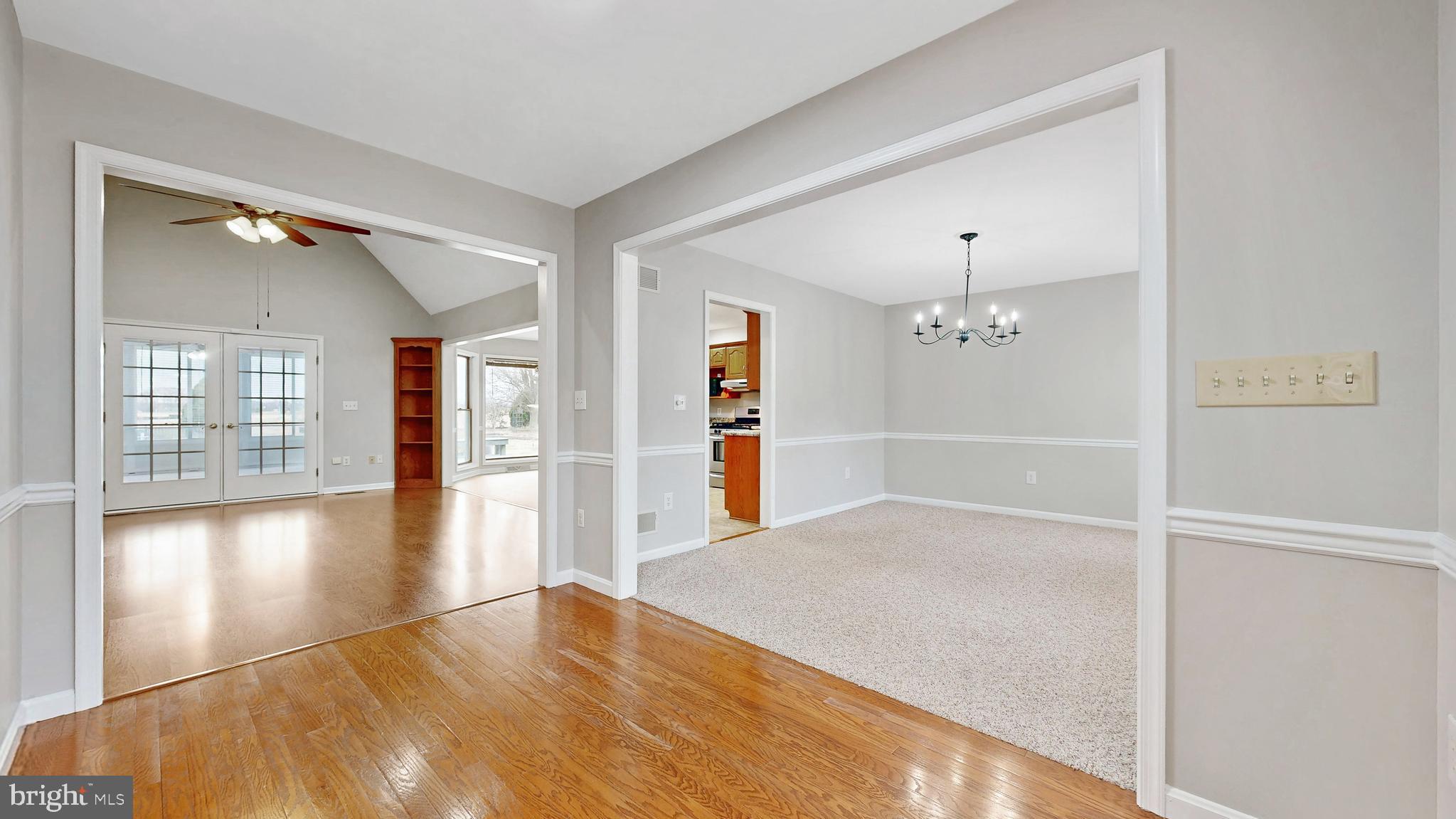 WATERSIDE - Residential