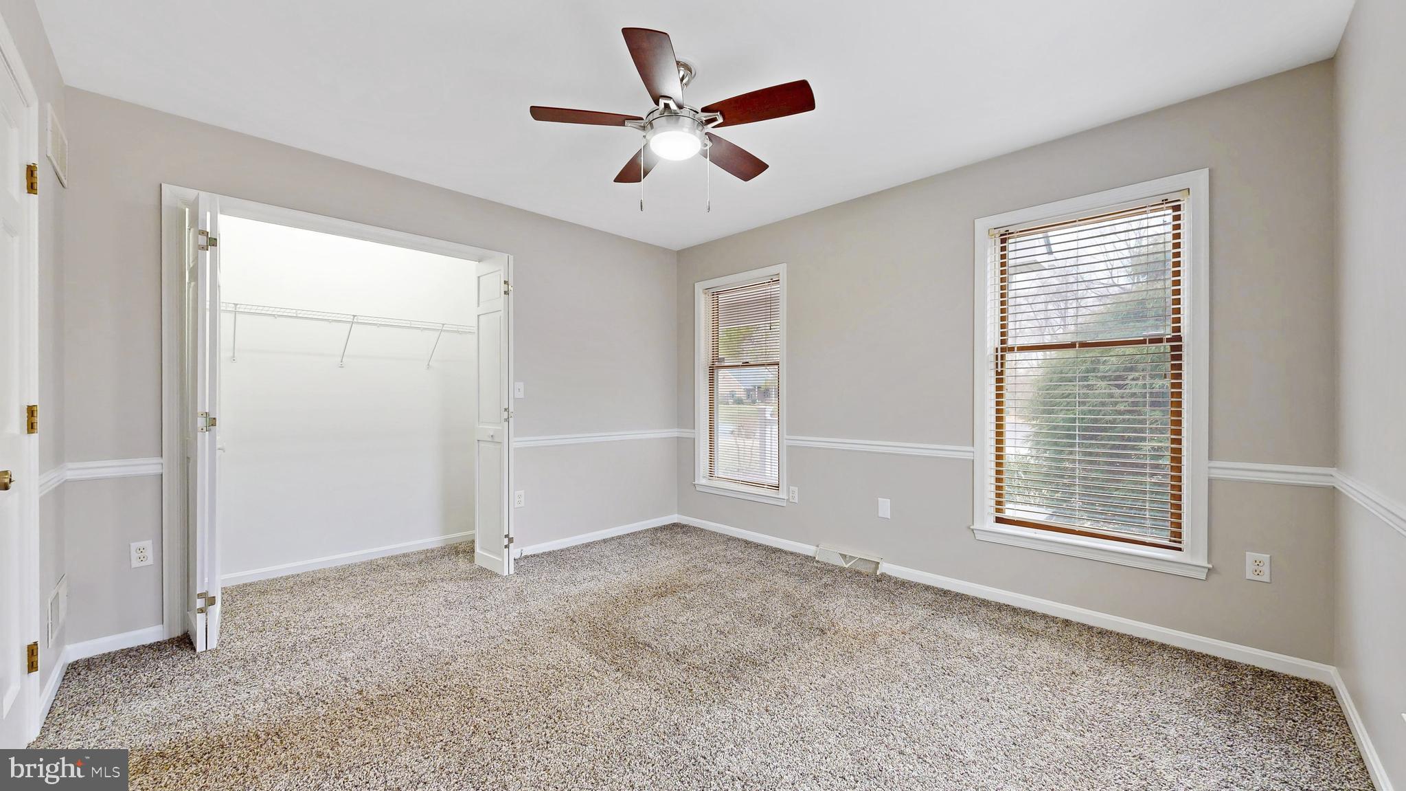 WATERSIDE - Residential