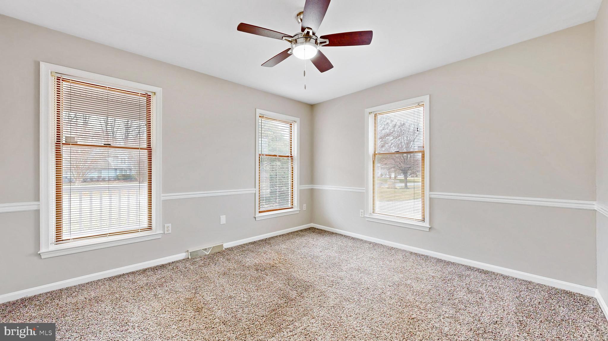 WATERSIDE - Residential