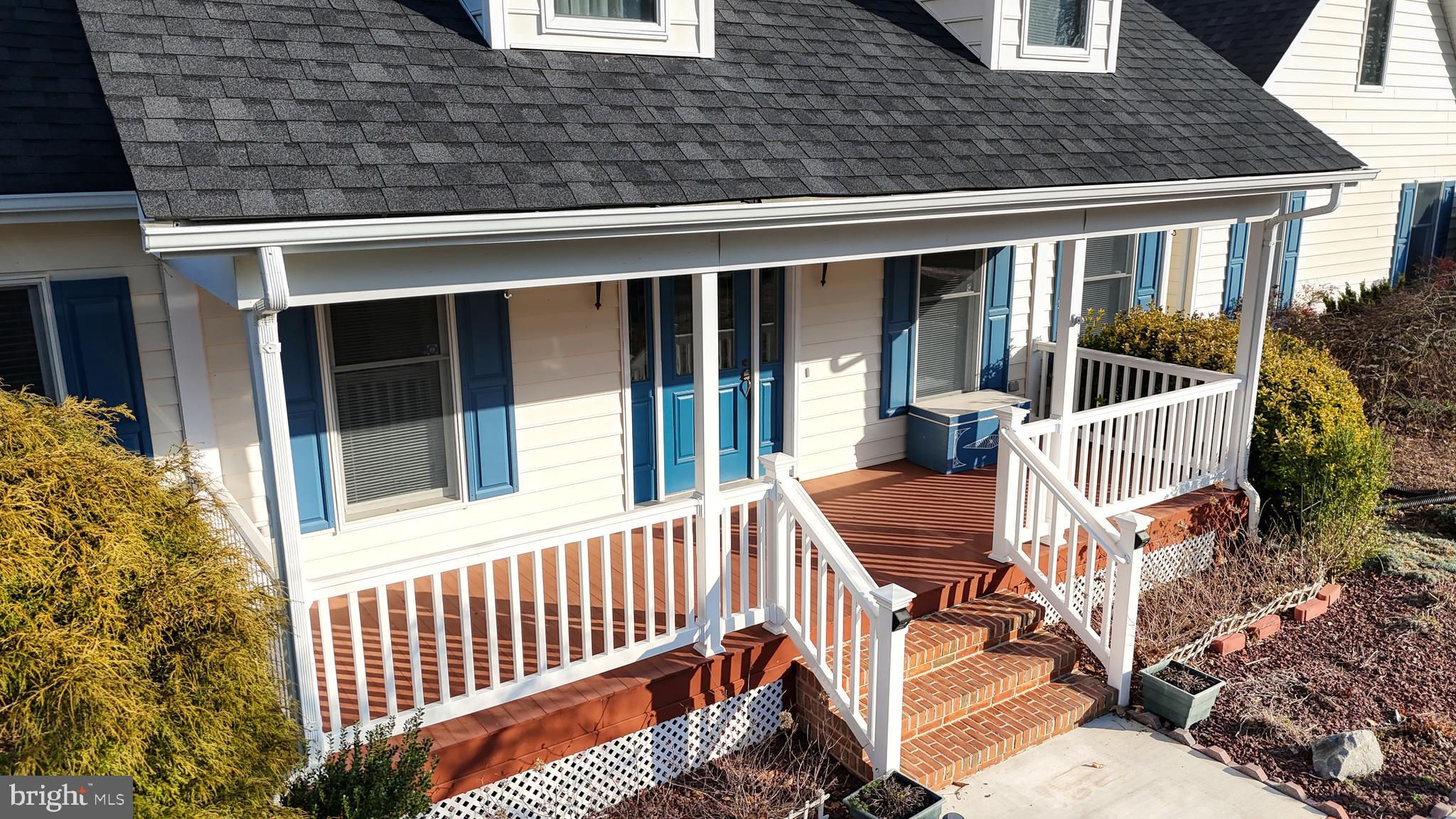 WATERSIDE - Residential