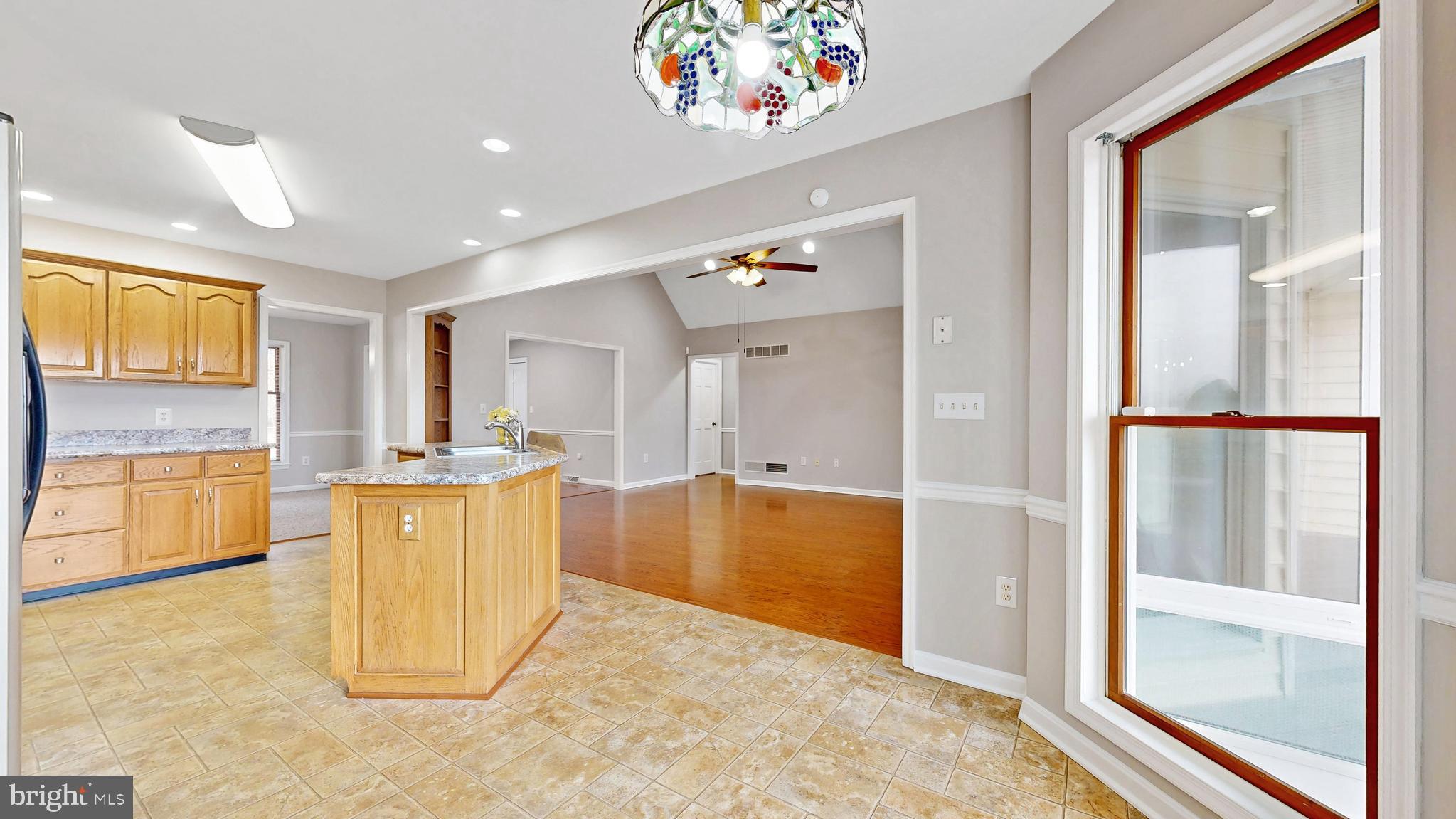 WATERSIDE - Residential