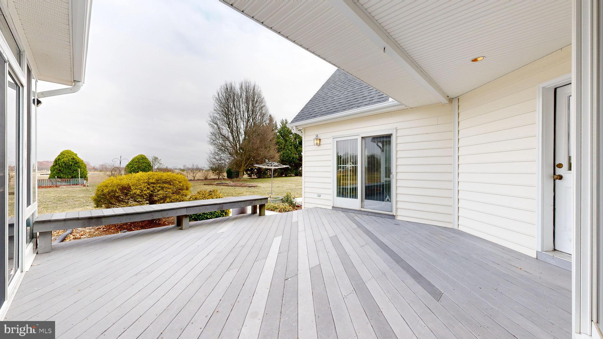 WATERSIDE - Residential