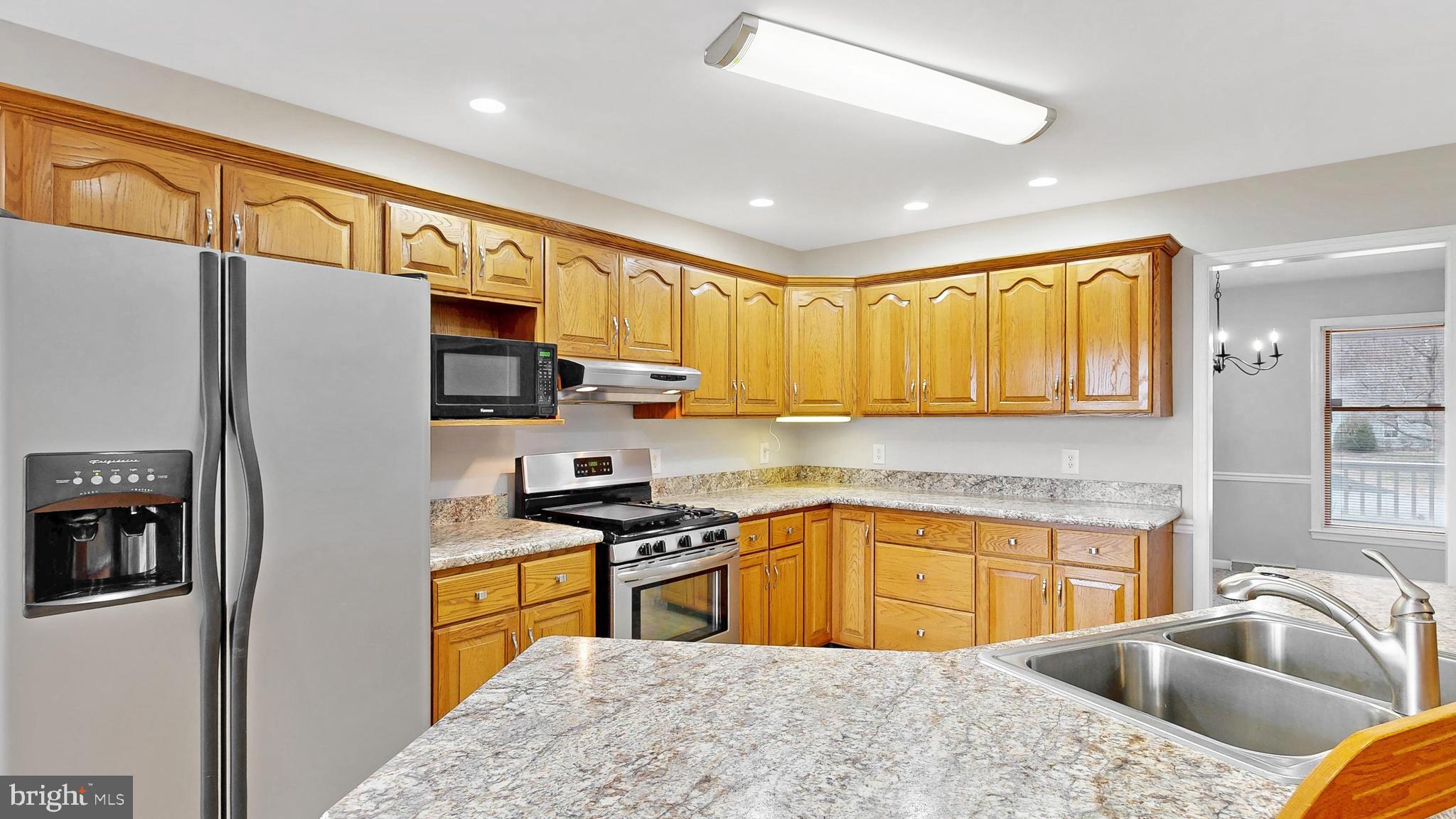 WATERSIDE - Residential