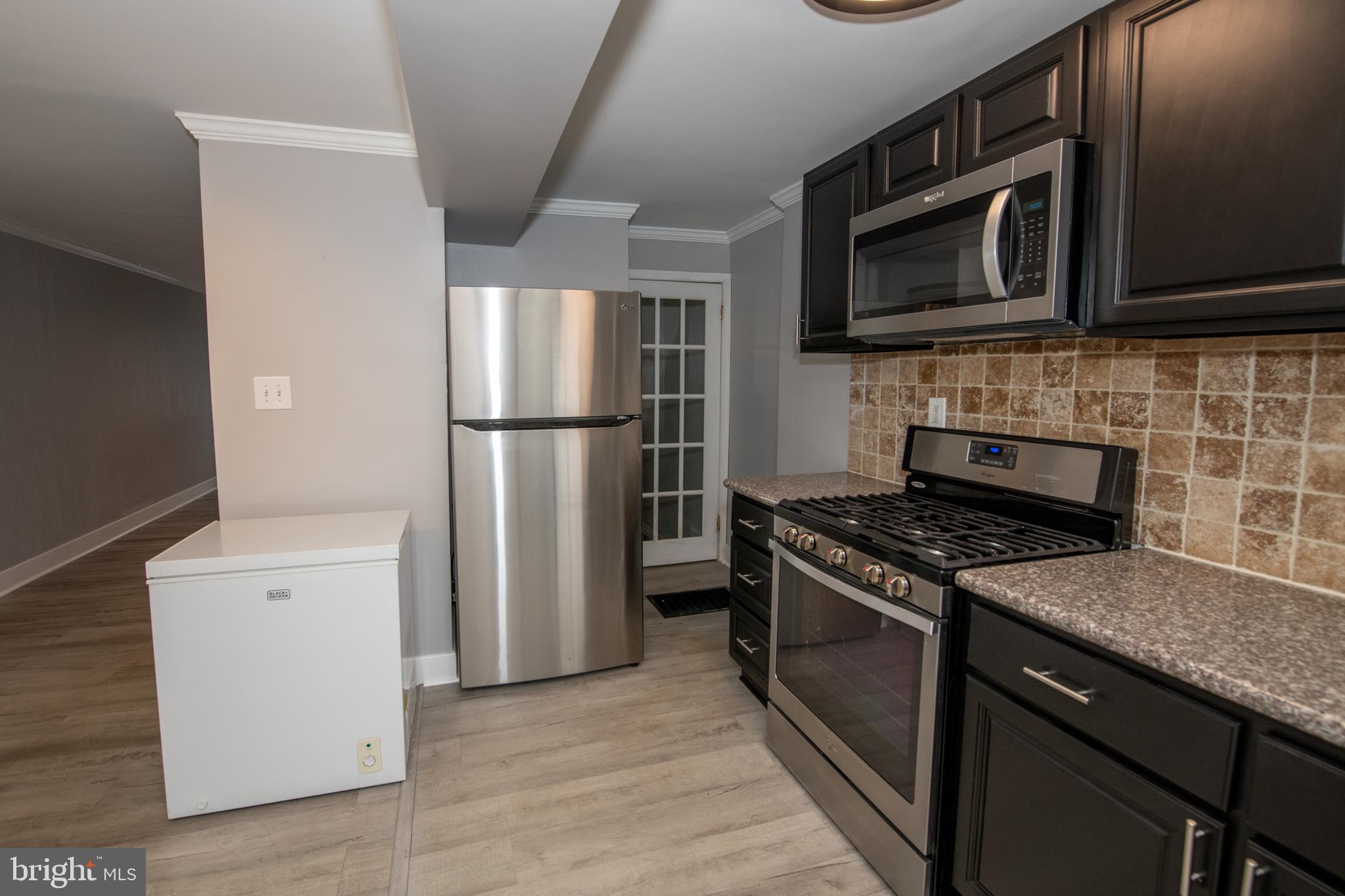 DELMAR VILLAGE - Residential