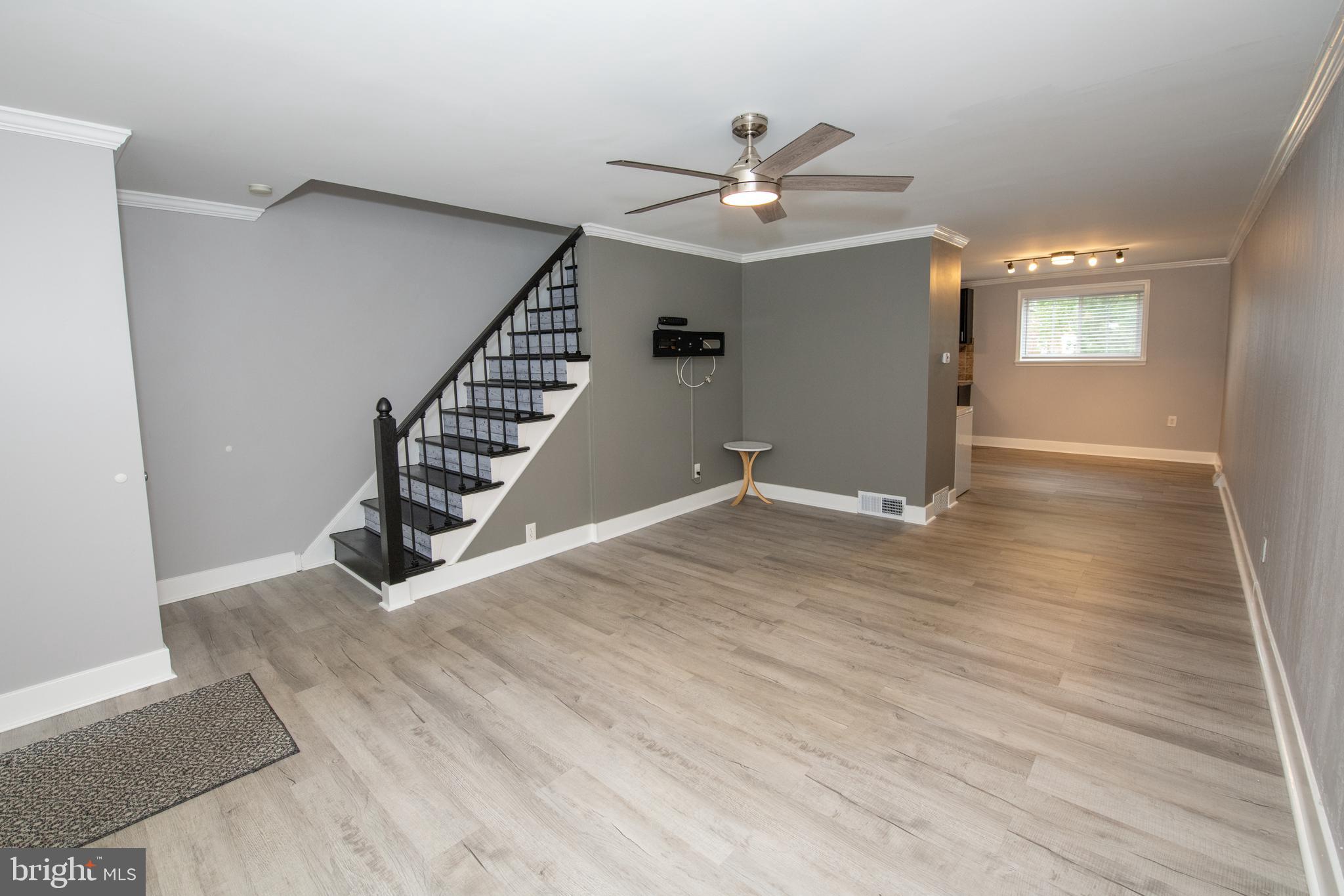 DELMAR VILLAGE - Residential