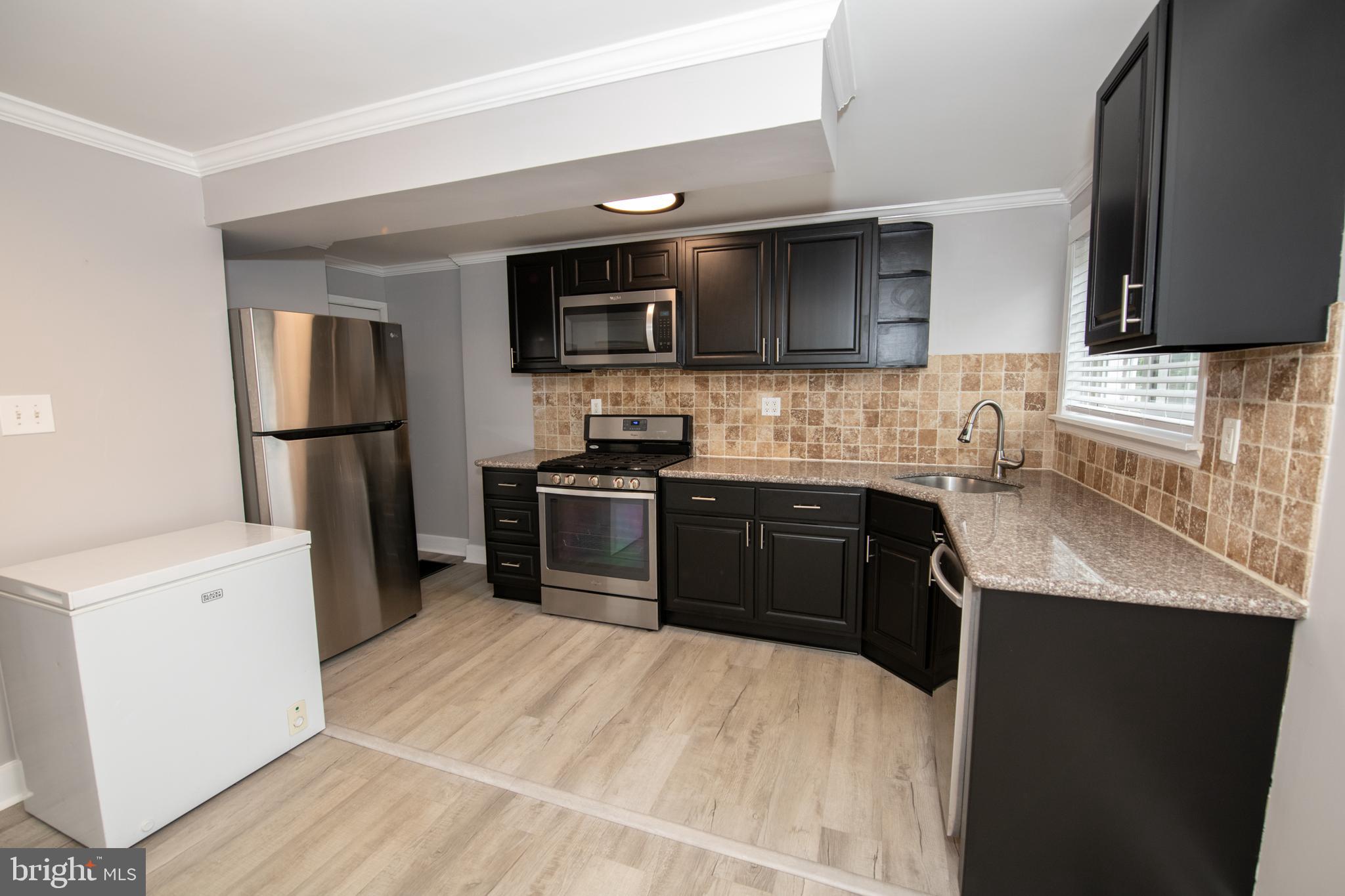 DELMAR VILLAGE - Residential