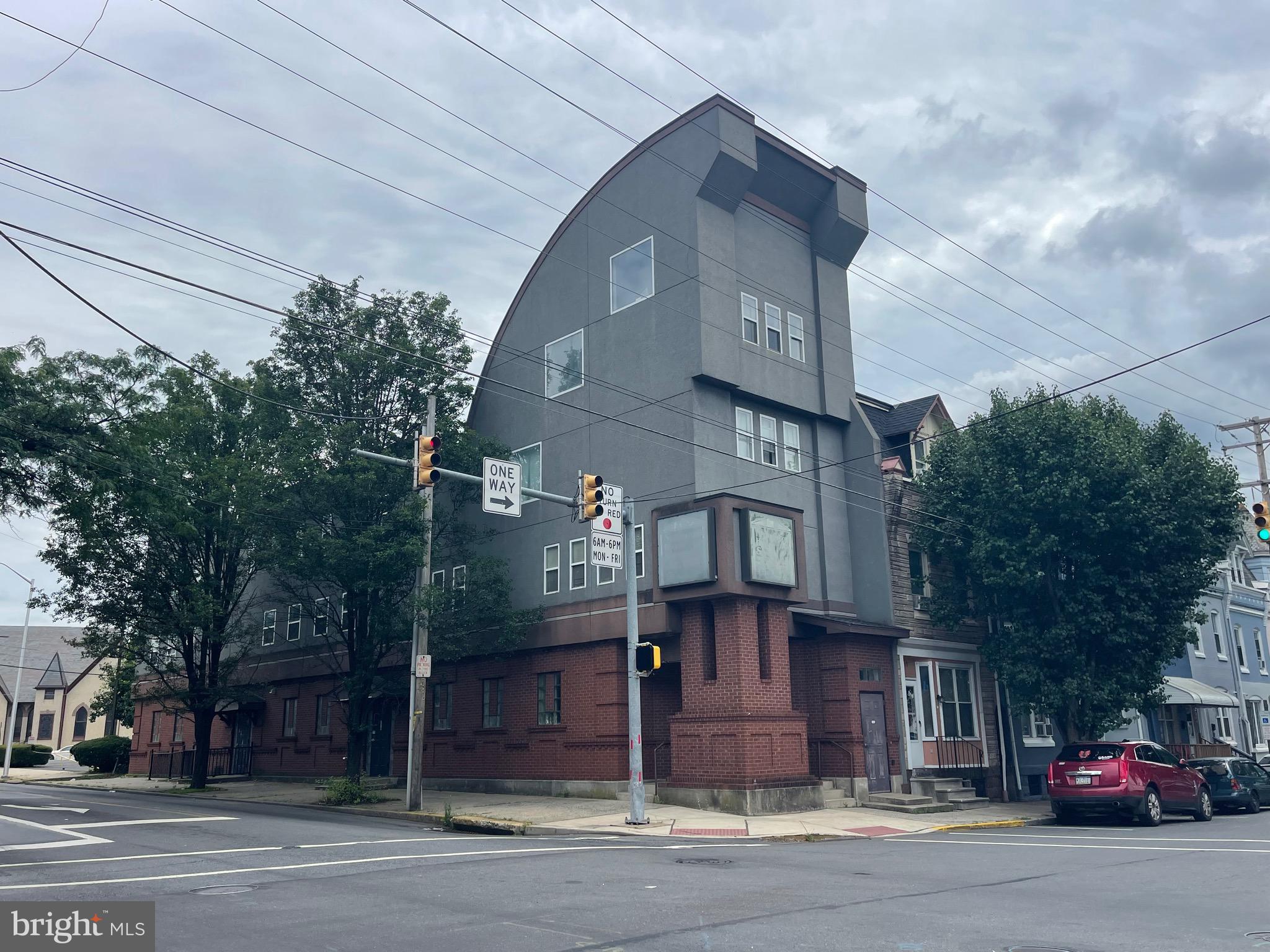 383 SCHUYLKILL AVENUE