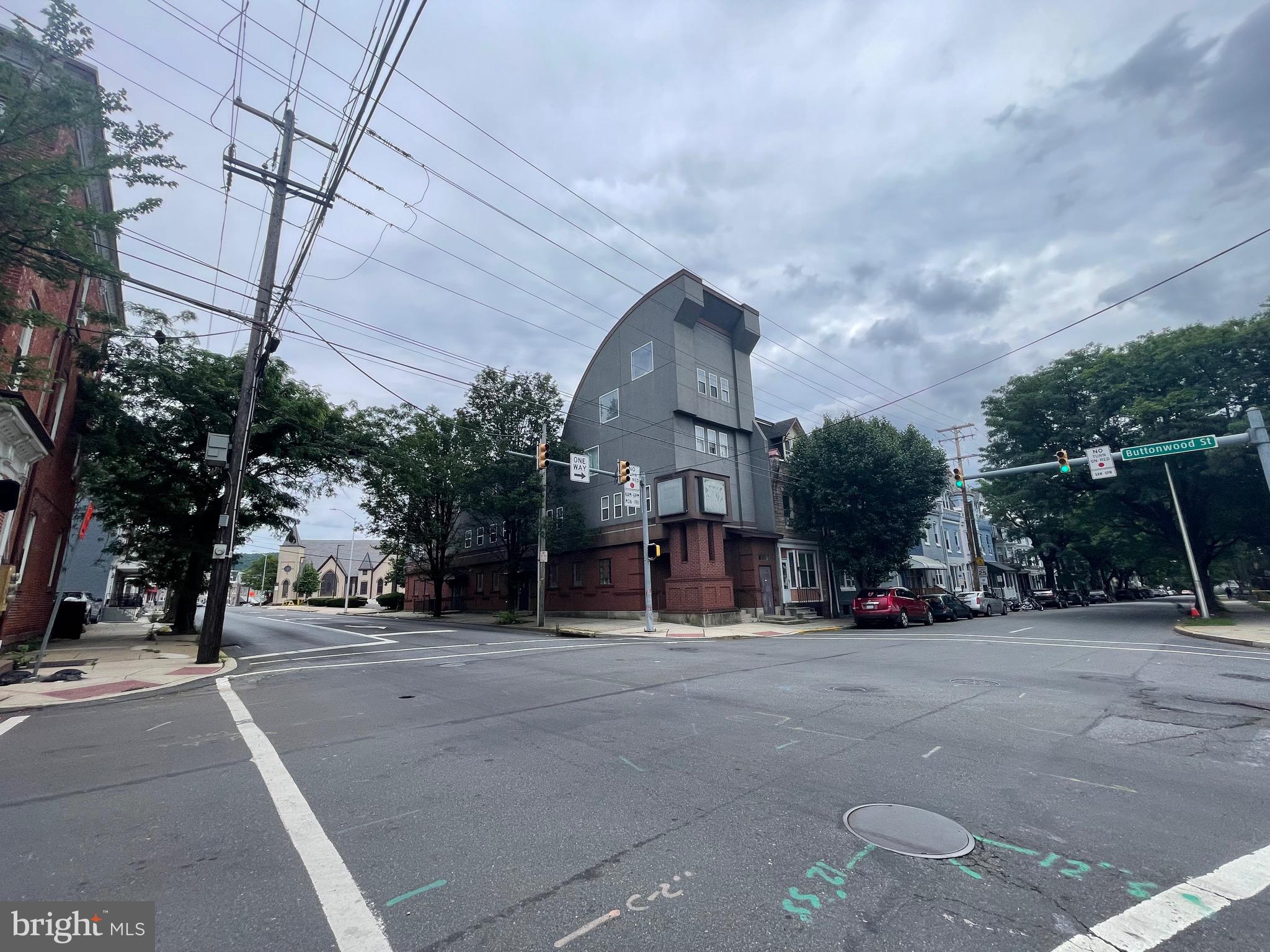 383 SCHUYLKILL AVENUE