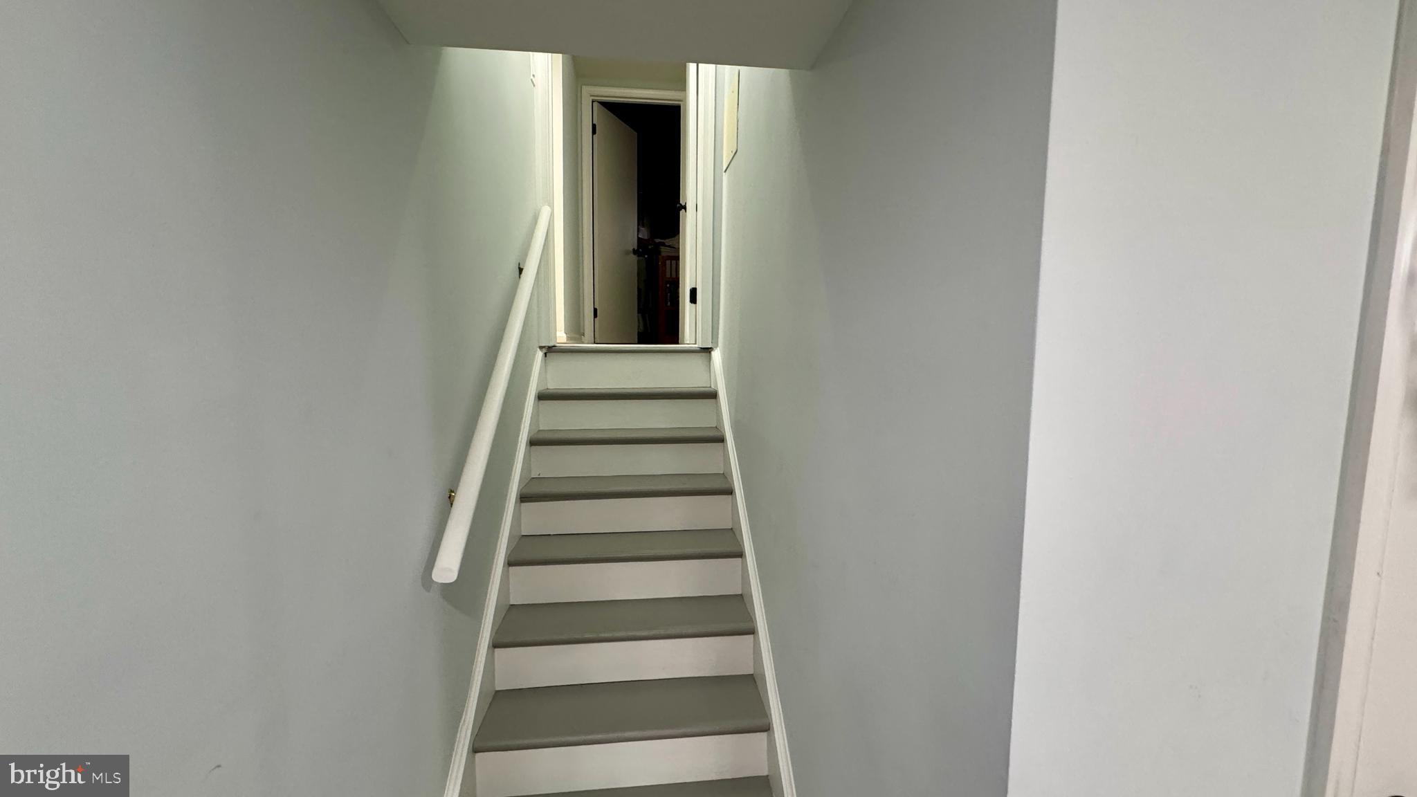 TANTALLON ON THE POTOMAC - Residential