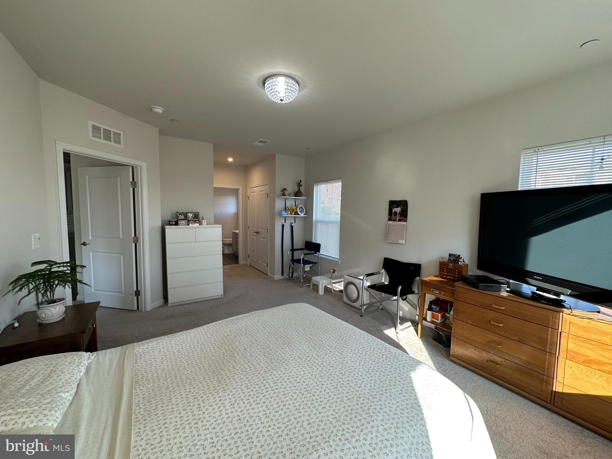 ELLICOTTS RETREAT - Residential