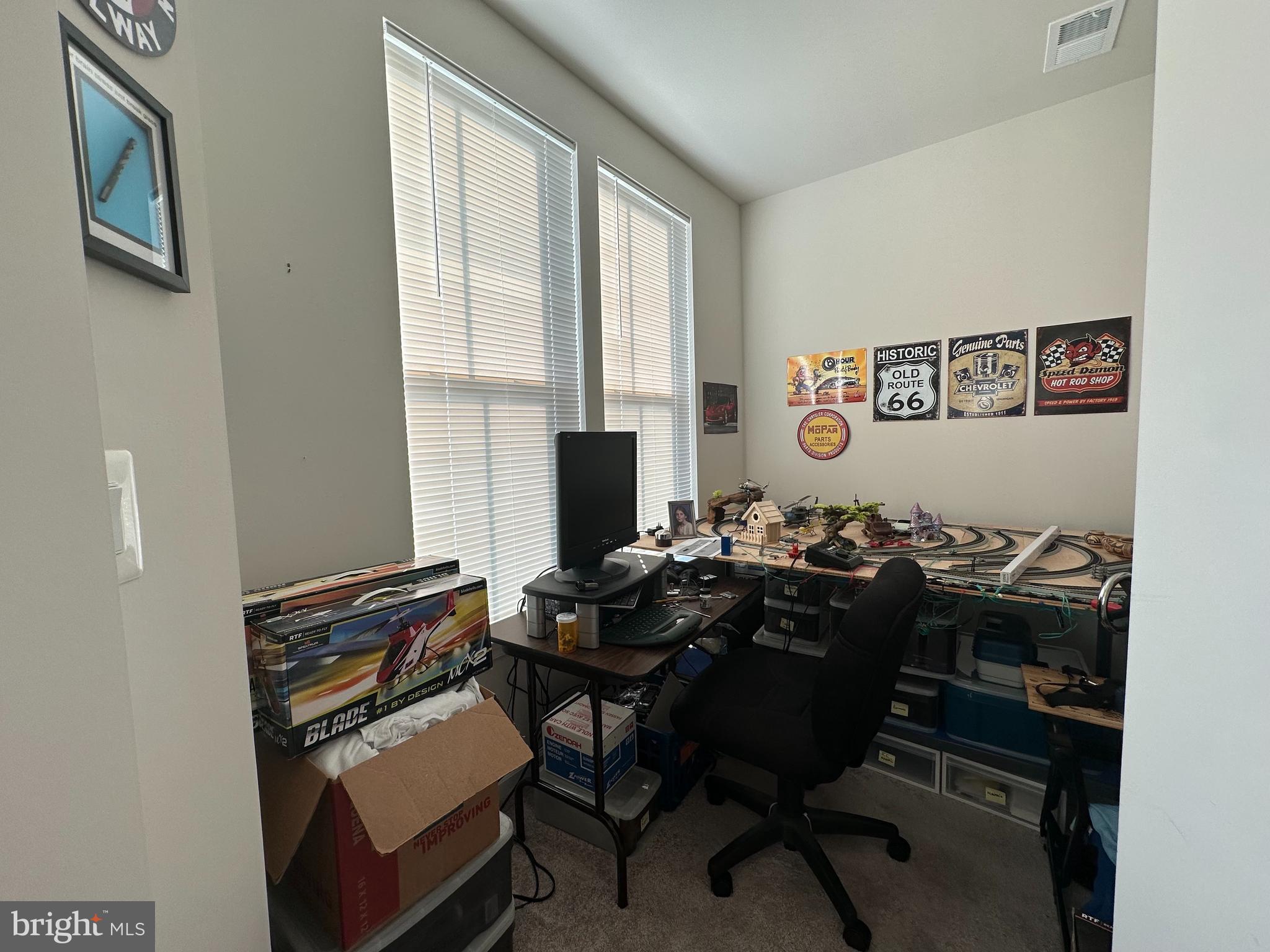 ELLICOTTS RETREAT - Residential