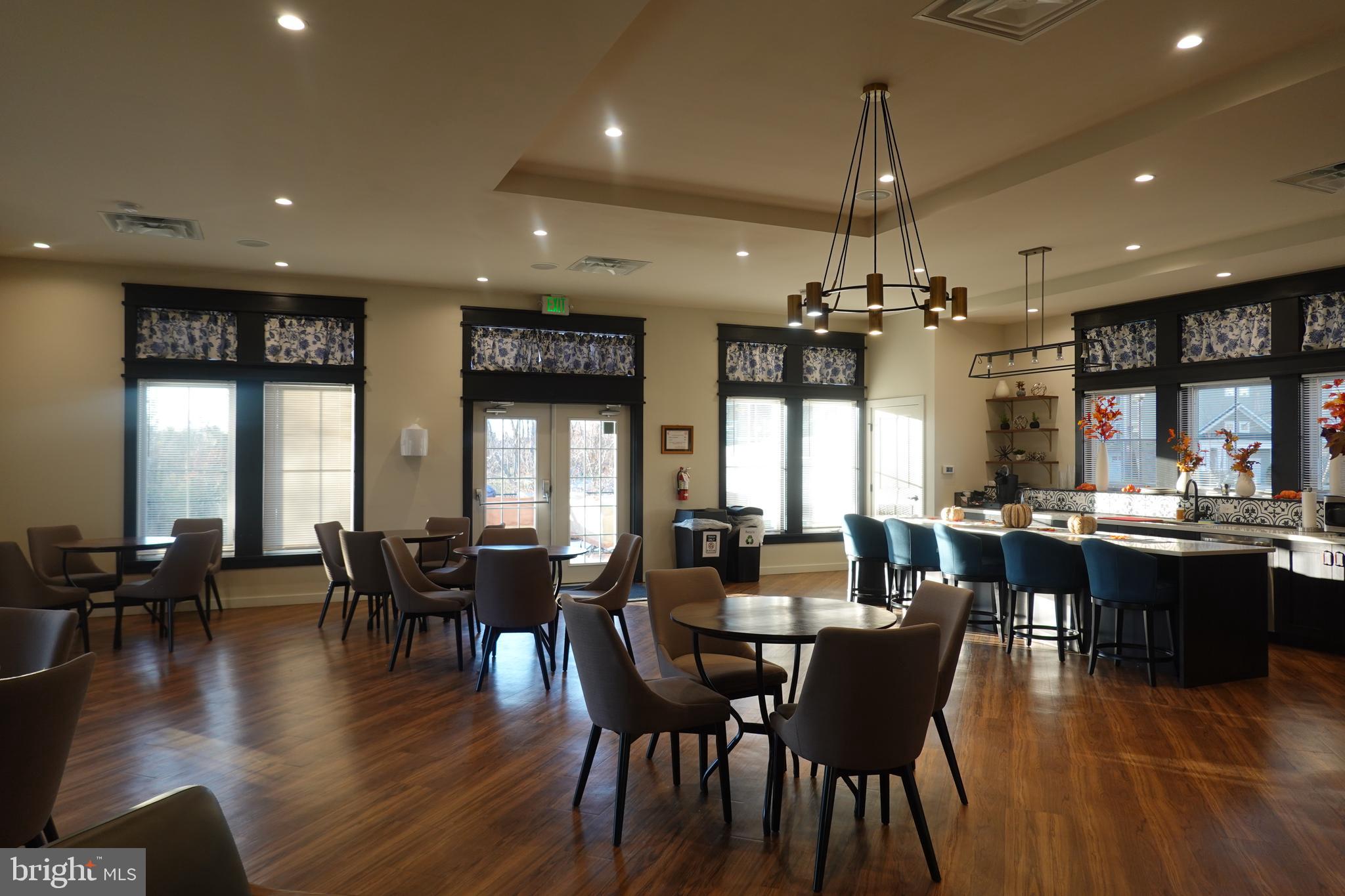 ELLICOTTS RETREAT - Residential