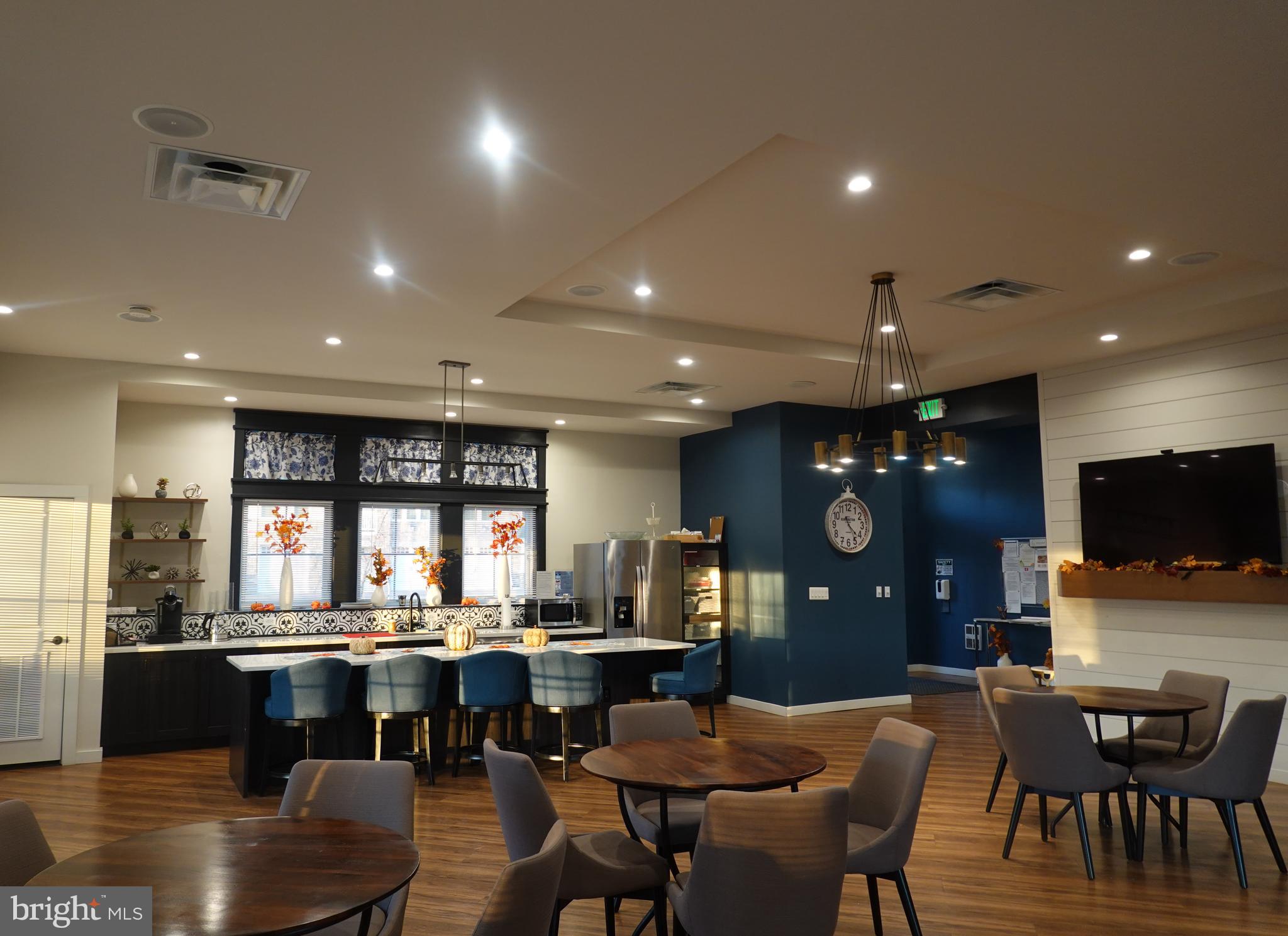 ELLICOTTS RETREAT - Residential