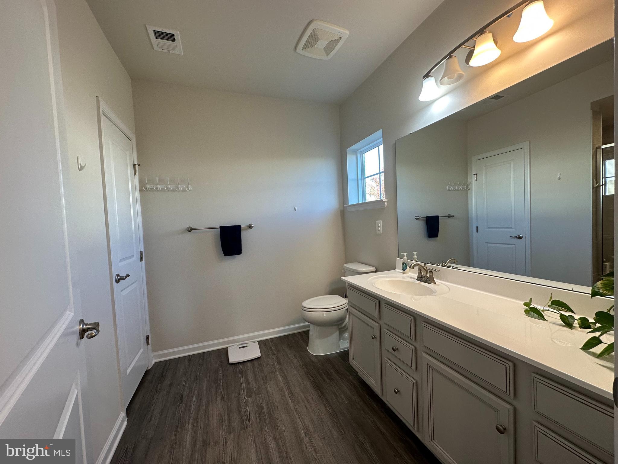 ELLICOTTS RETREAT - Residential