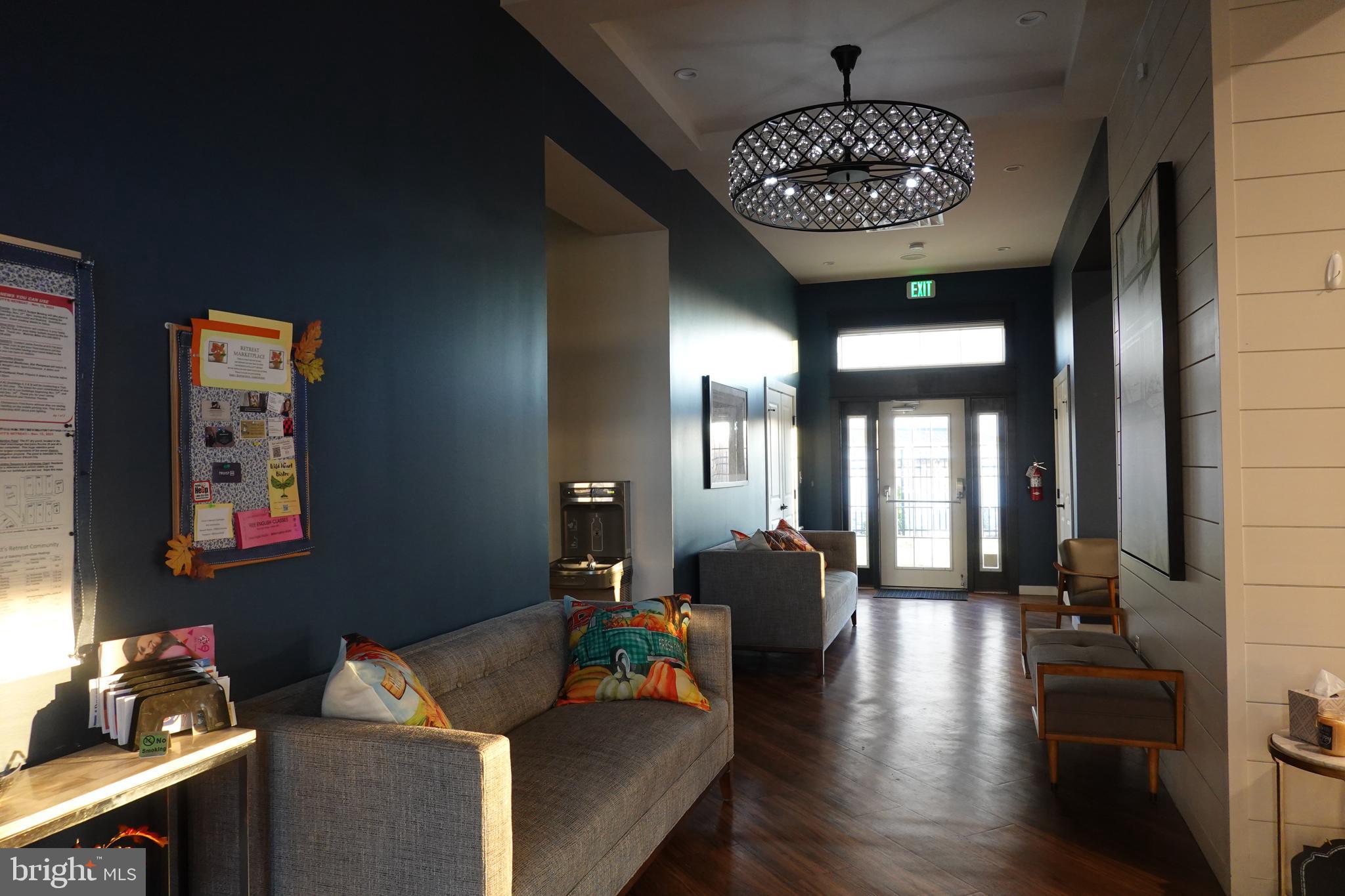 ELLICOTTS RETREAT - Residential