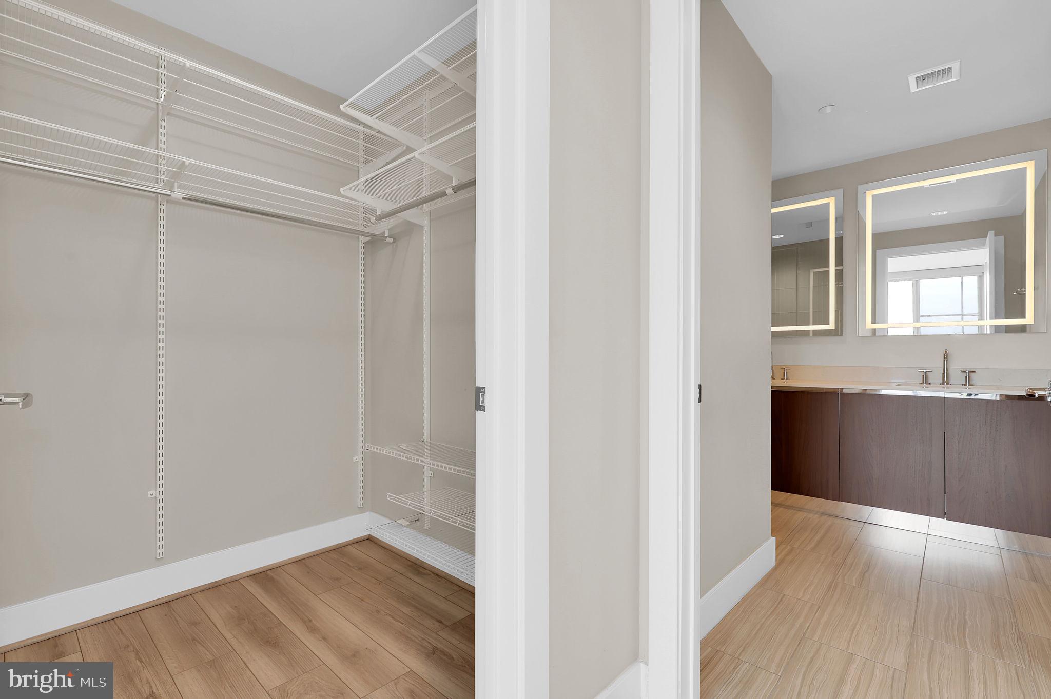 PIKE AND ROSE - Residential