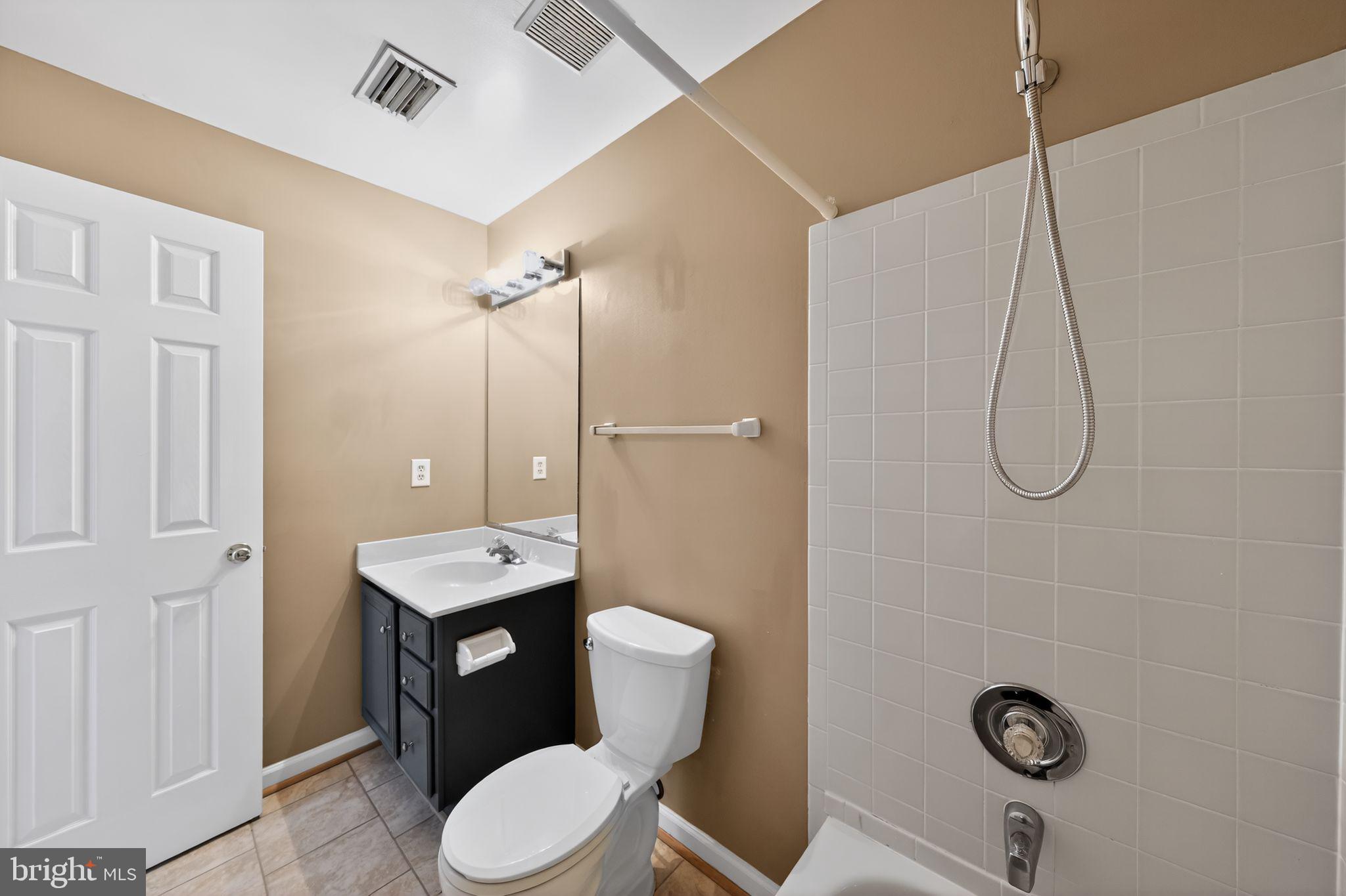 LAKE RIDGE - SPRINGWOODS - Residential