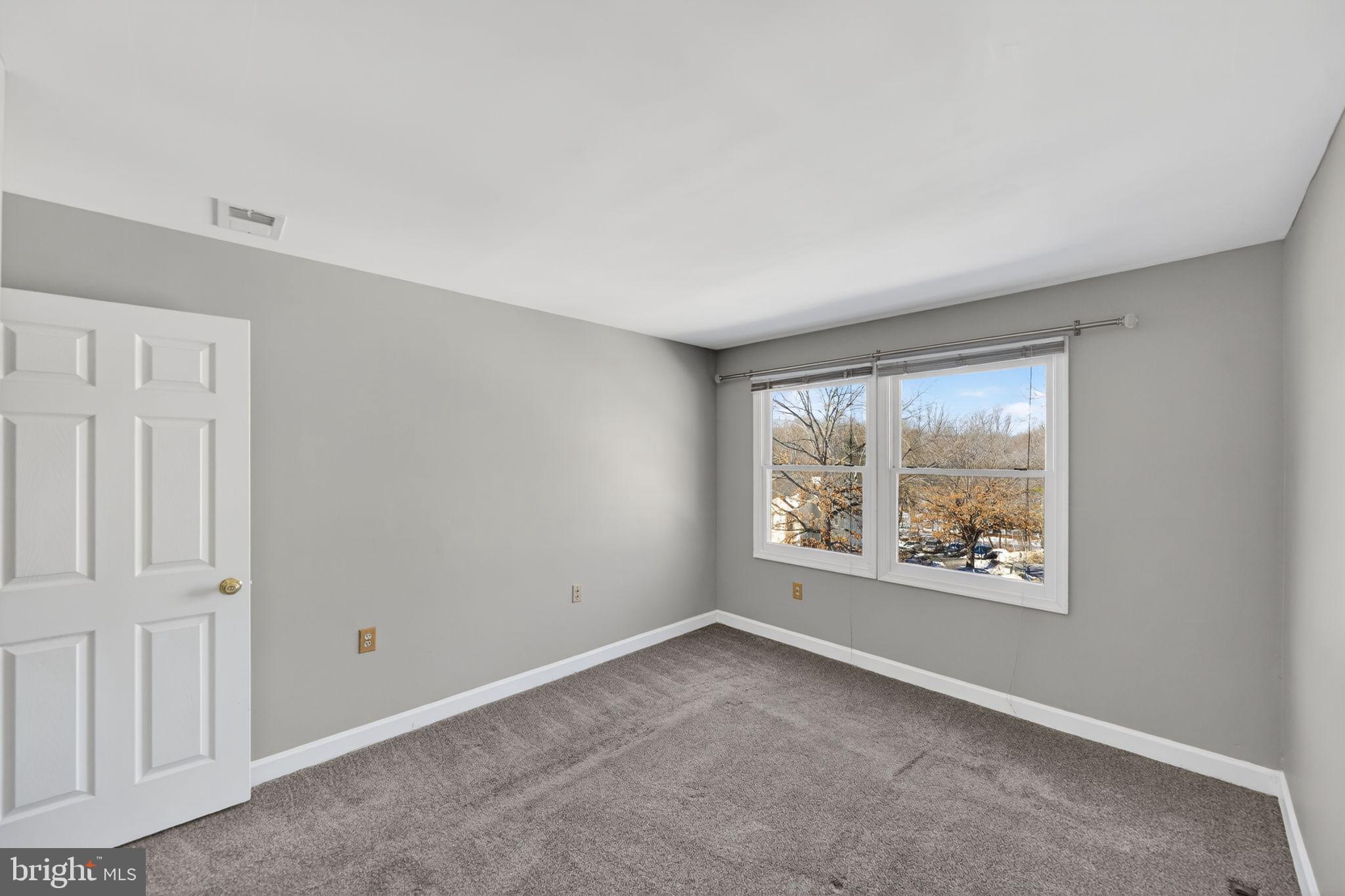 LAKE RIDGE - SPRINGWOODS - Residential