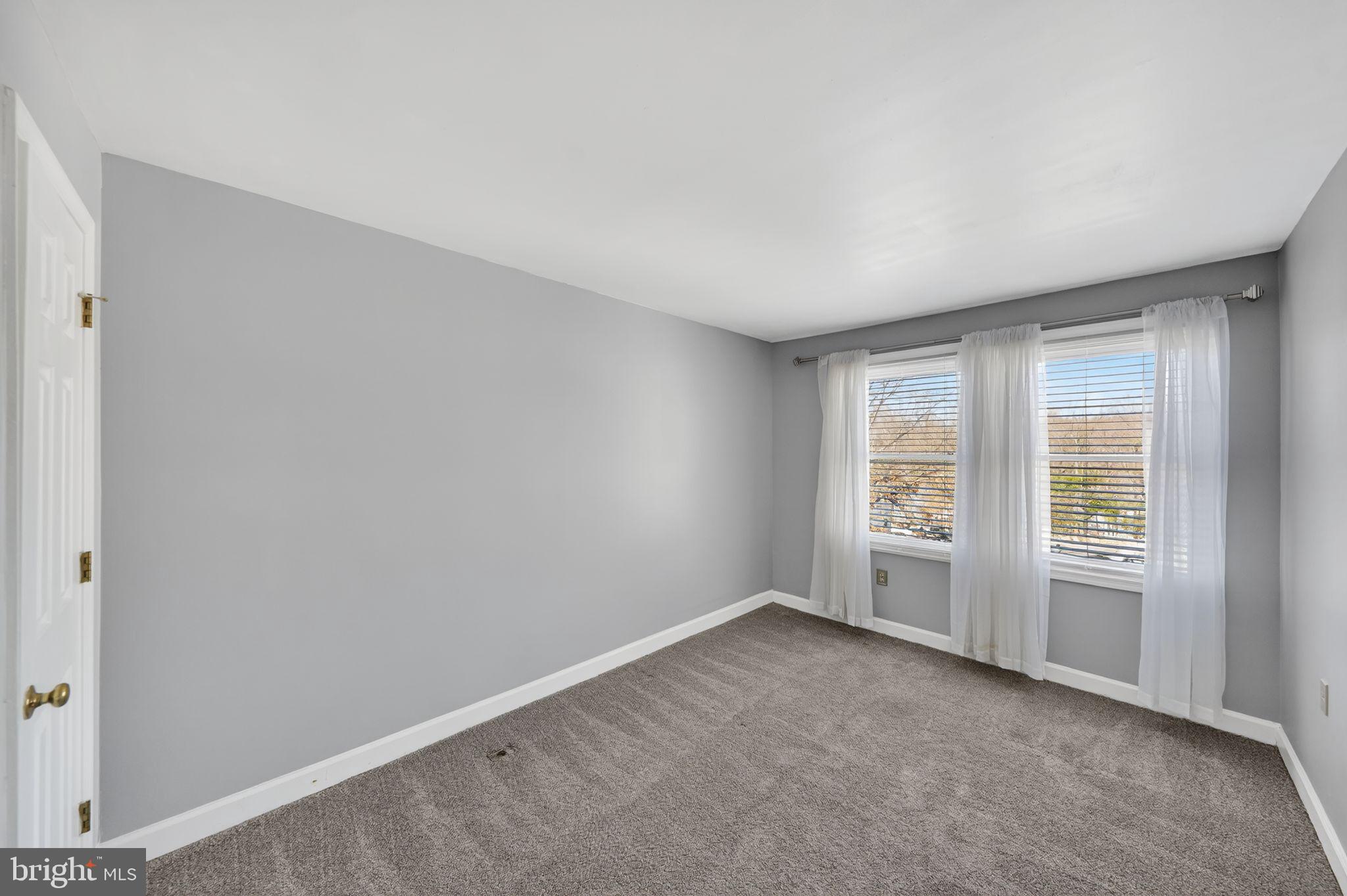 LAKE RIDGE - SPRINGWOODS - Residential